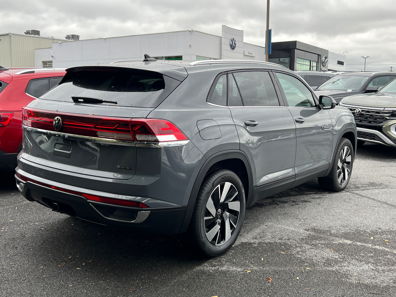 2024 Volkswagen Atlas Cross Sport 2.0T SE w/Technology 3