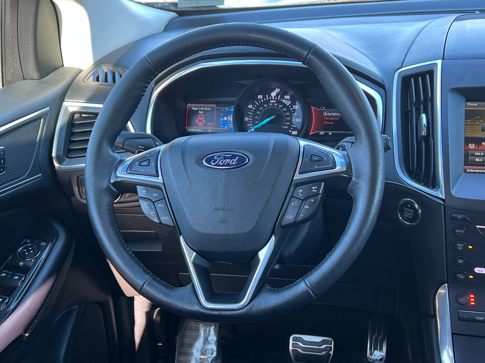 2015 Ford Edge Sport 17