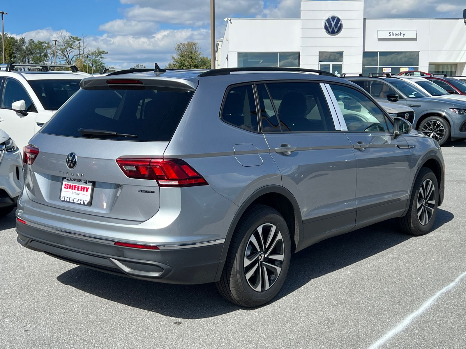 2024 Volkswagen Tiguan 2.0T S 3