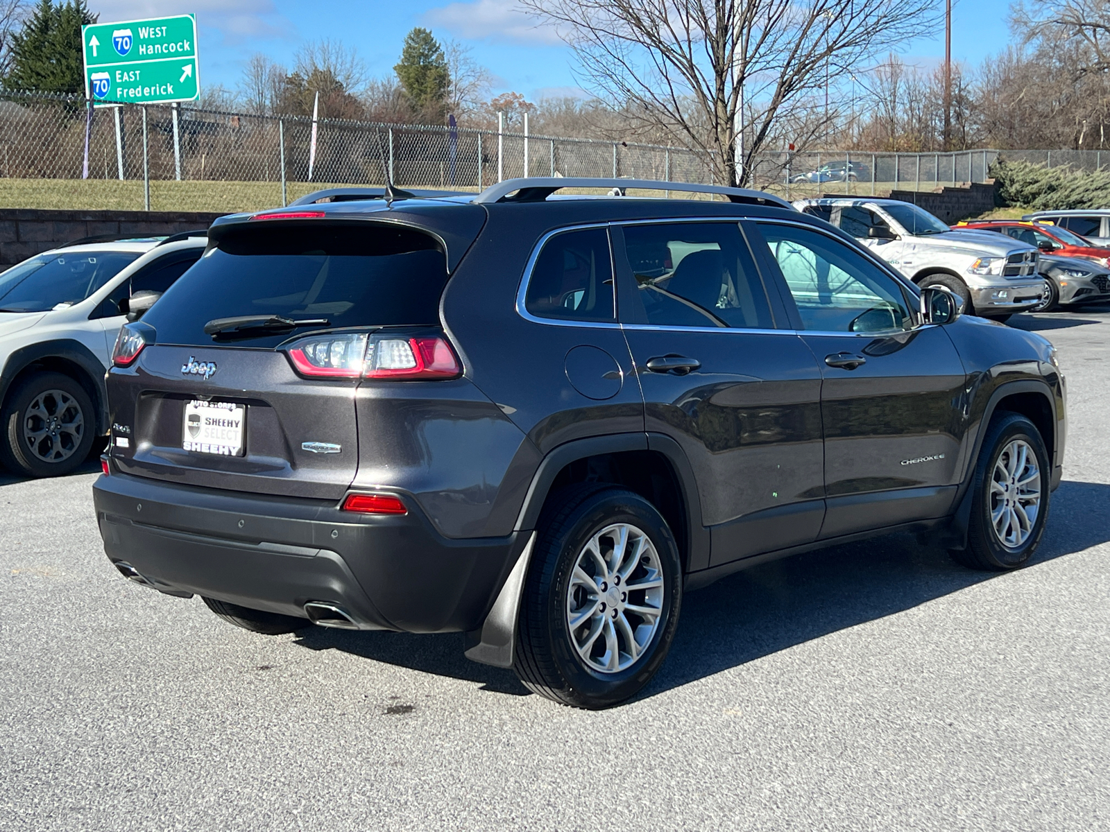 2021 Jeep Cherokee Latitude Lux 5