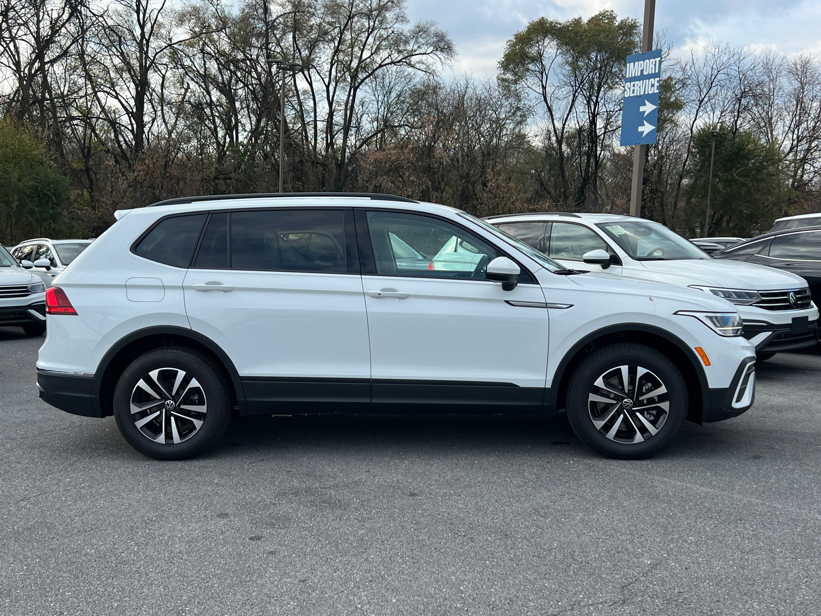 2024 Volkswagen Tiguan 2.0T S 2