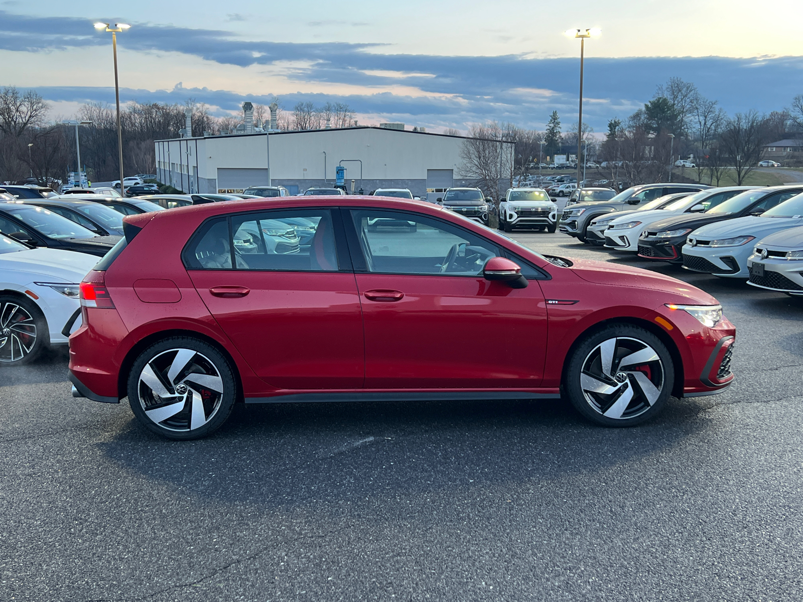 2024 Volkswagen Golf GTI 2.0T S 2