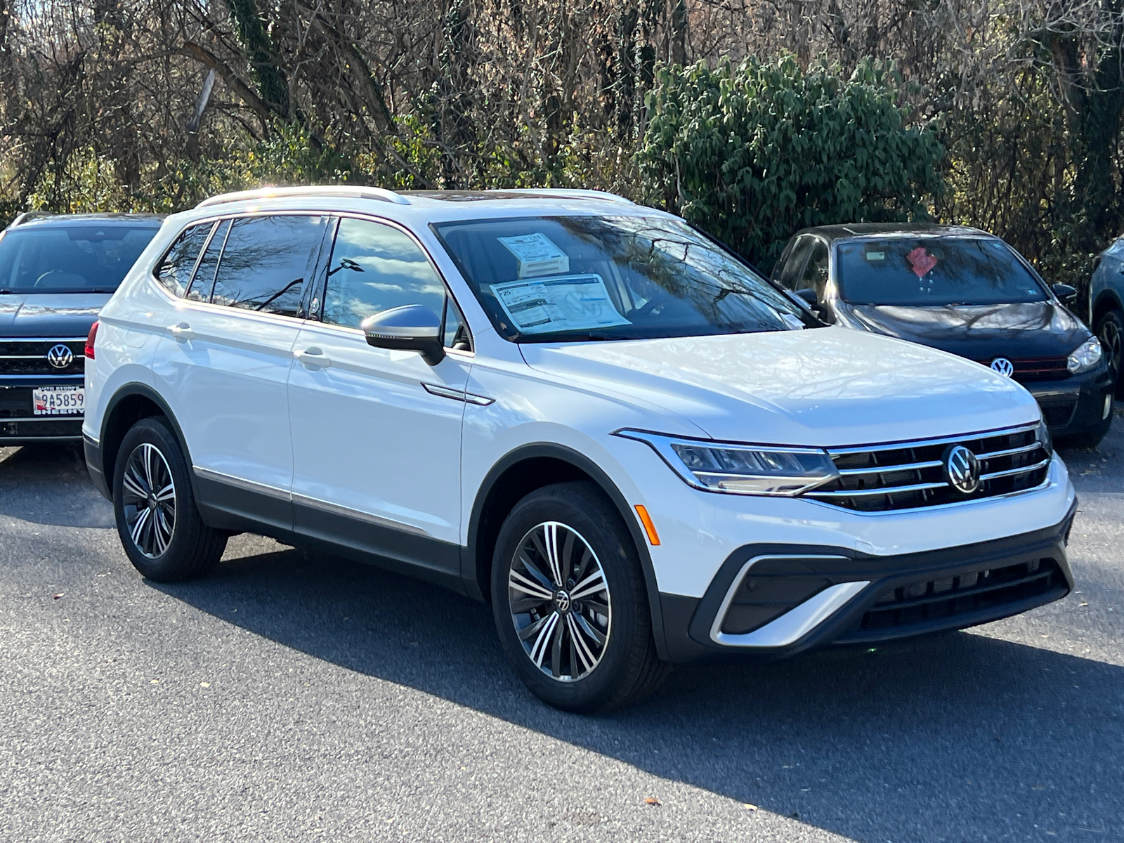 2024 Volkswagen Tiguan Wolfsburg 1