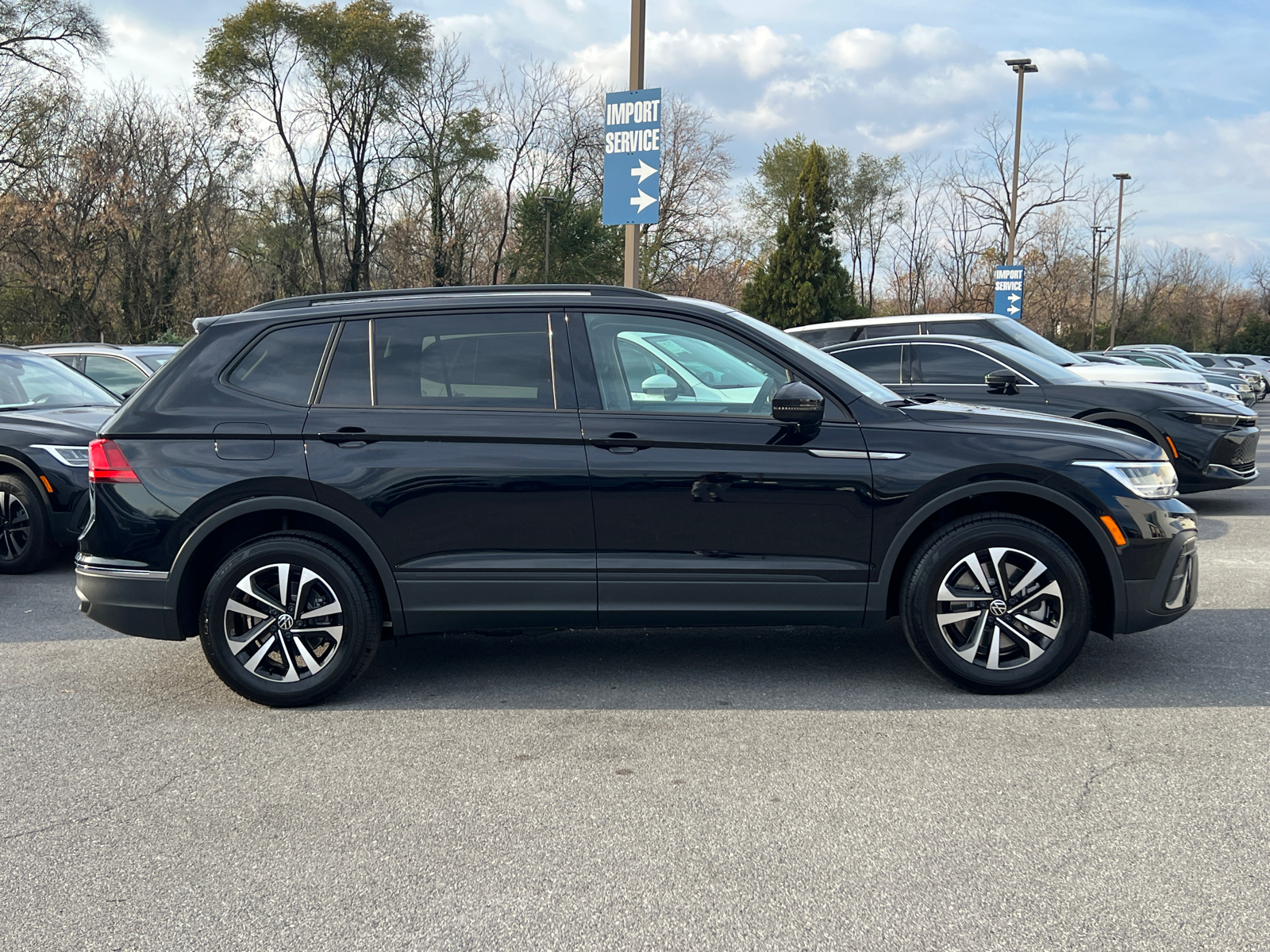 2024 Volkswagen Tiguan 2.0T S 2