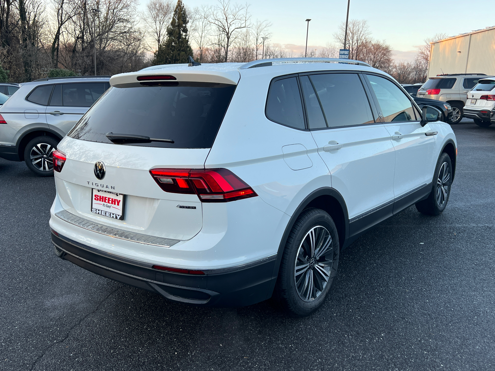 2024 Volkswagen Tiguan Wolfsburg 3