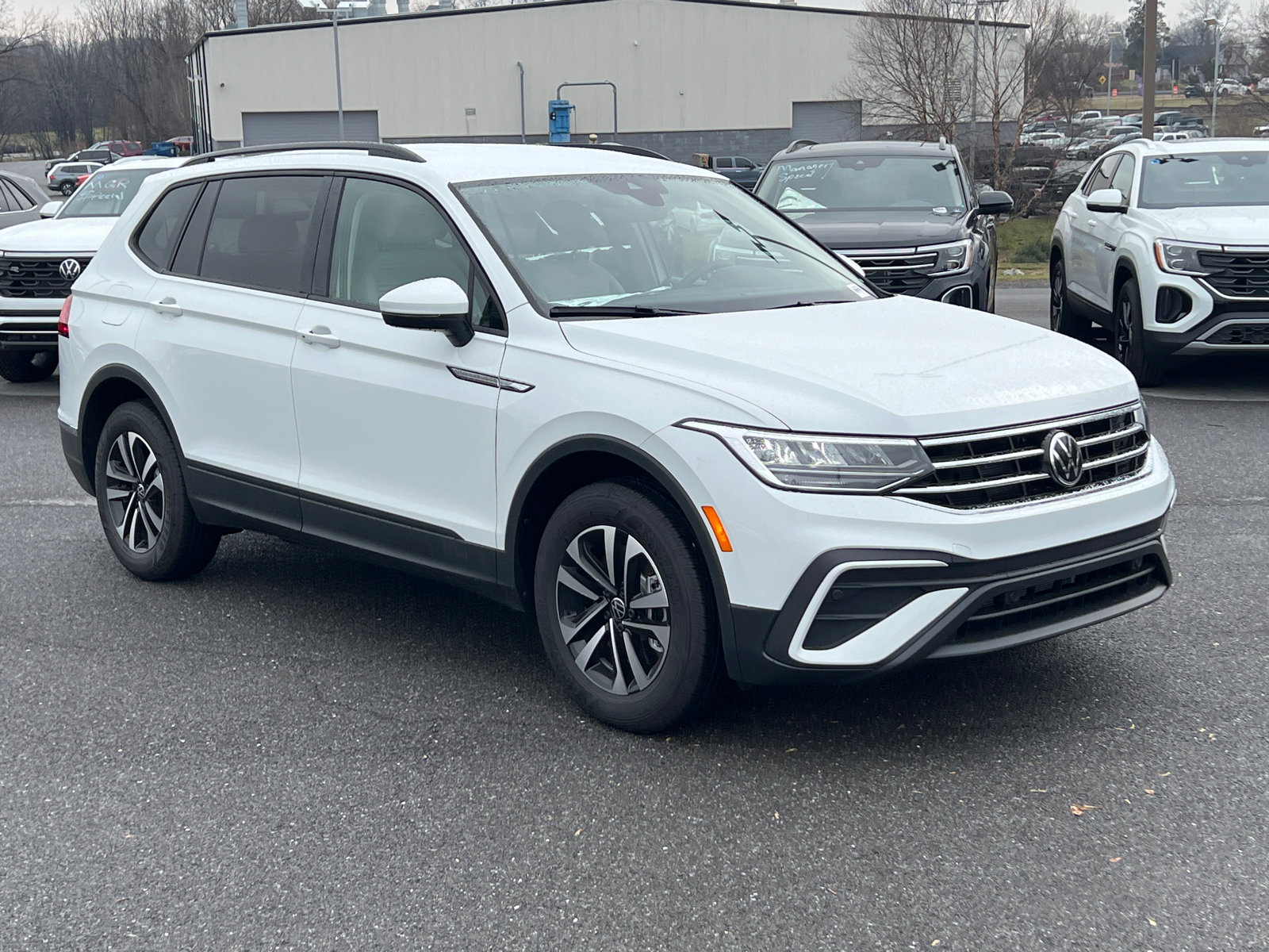 2024 Volkswagen Tiguan 2.0T S 1