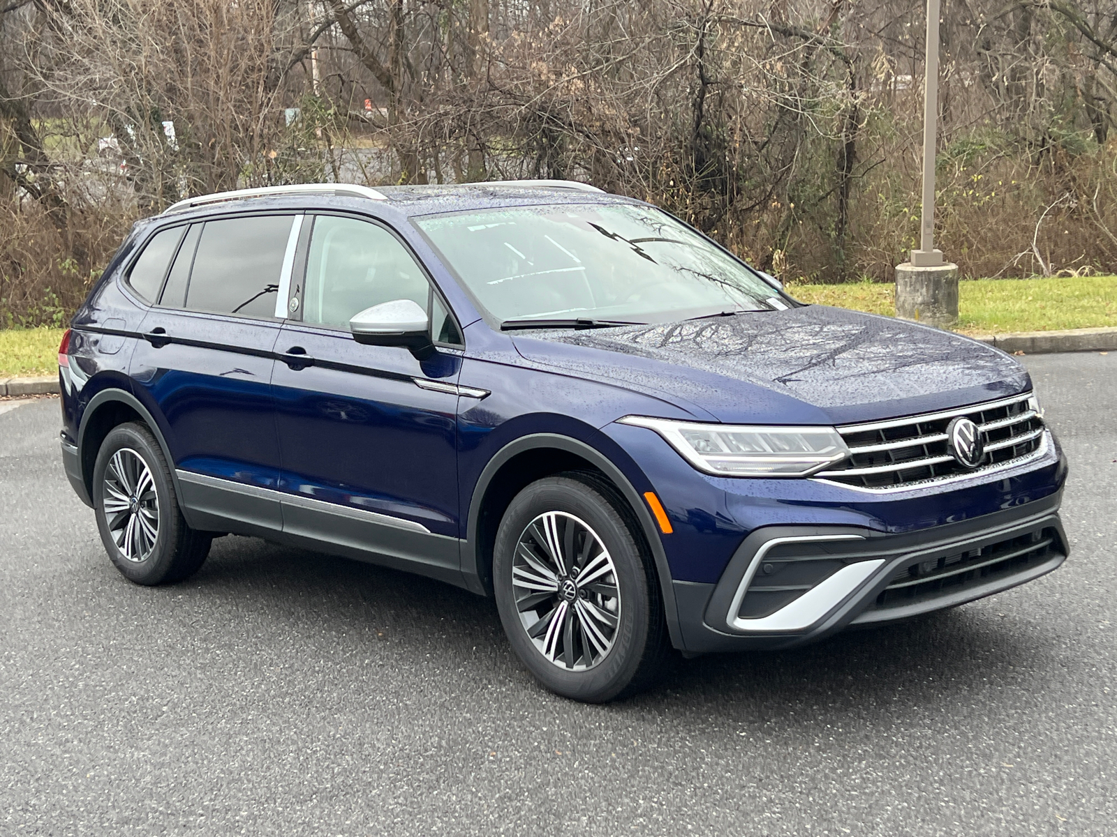 2024 Volkswagen Tiguan Wolfsburg 1