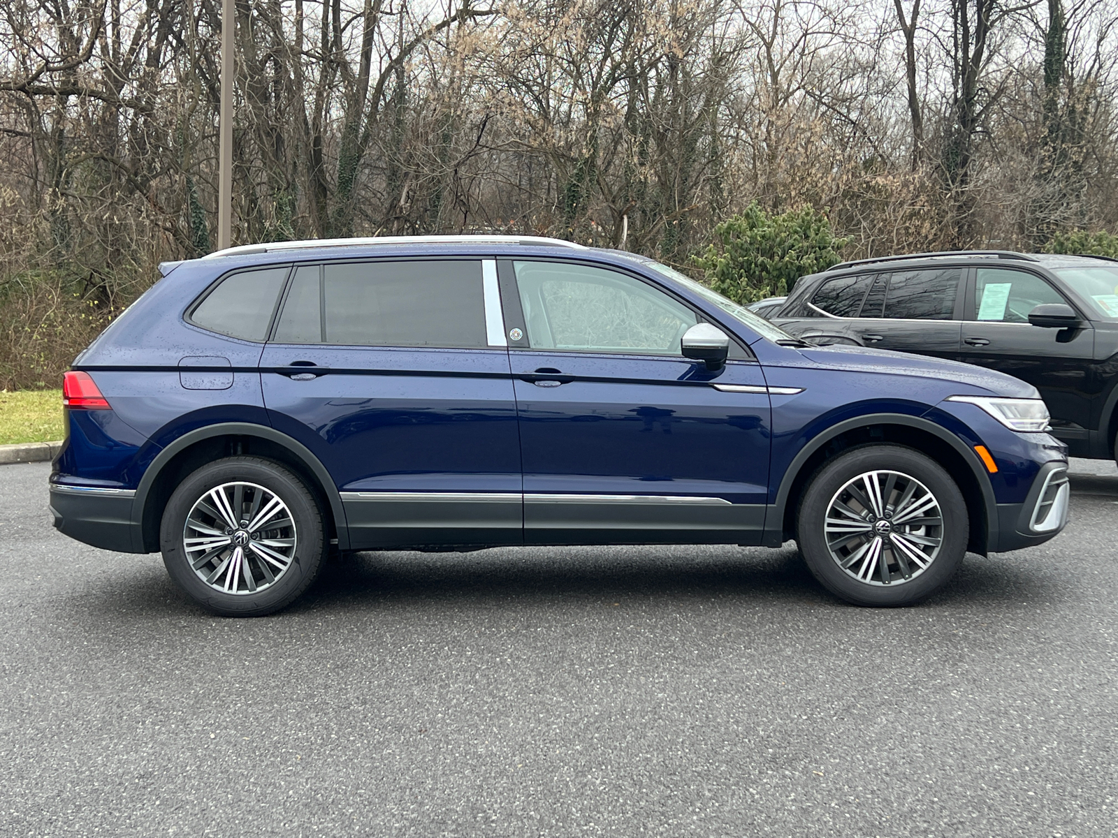 2024 Volkswagen Tiguan Wolfsburg 2