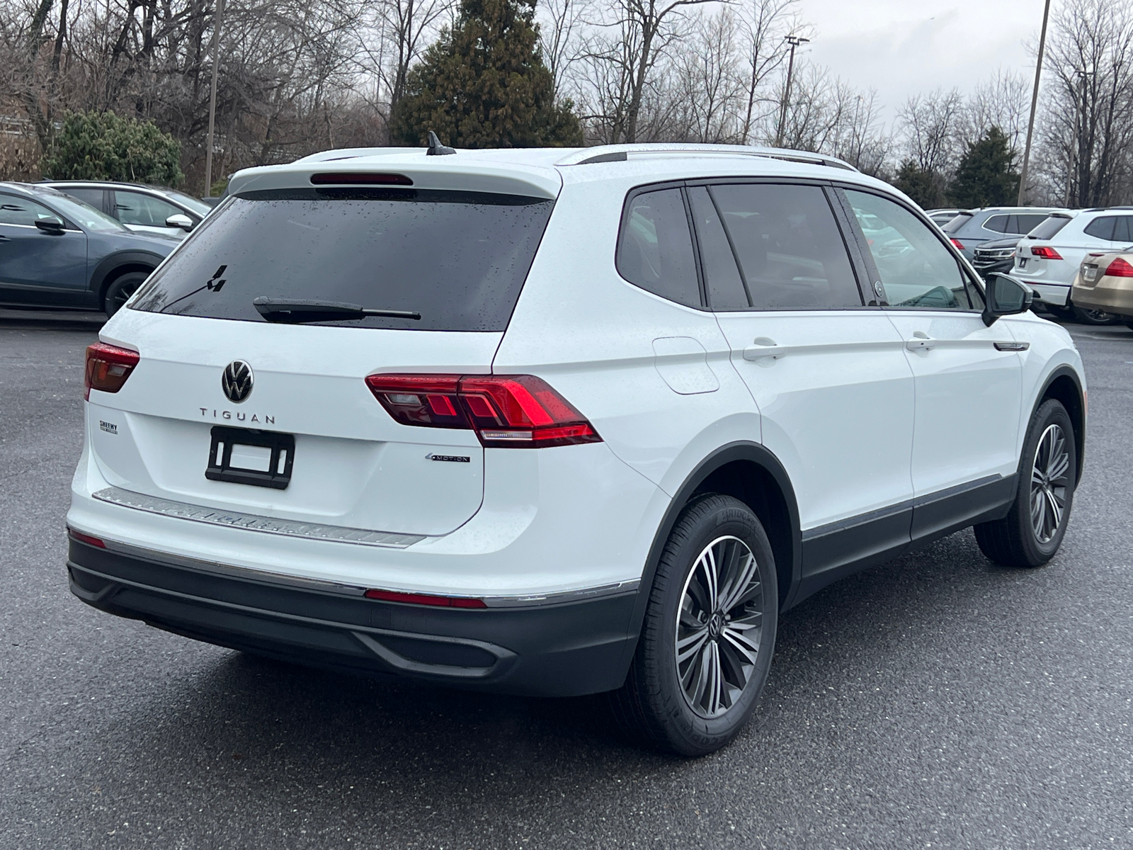 2024 Volkswagen Tiguan Wolfsburg 3