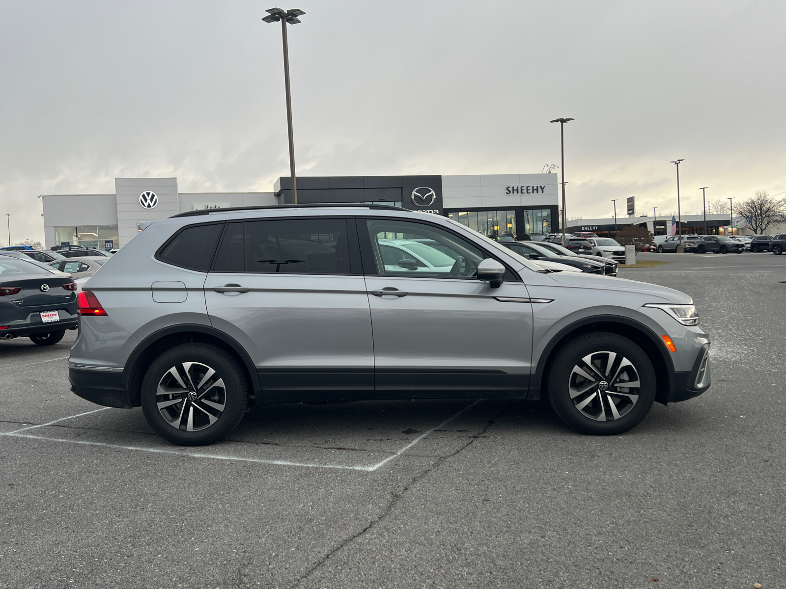 2024 Volkswagen Tiguan 2.0T S 2