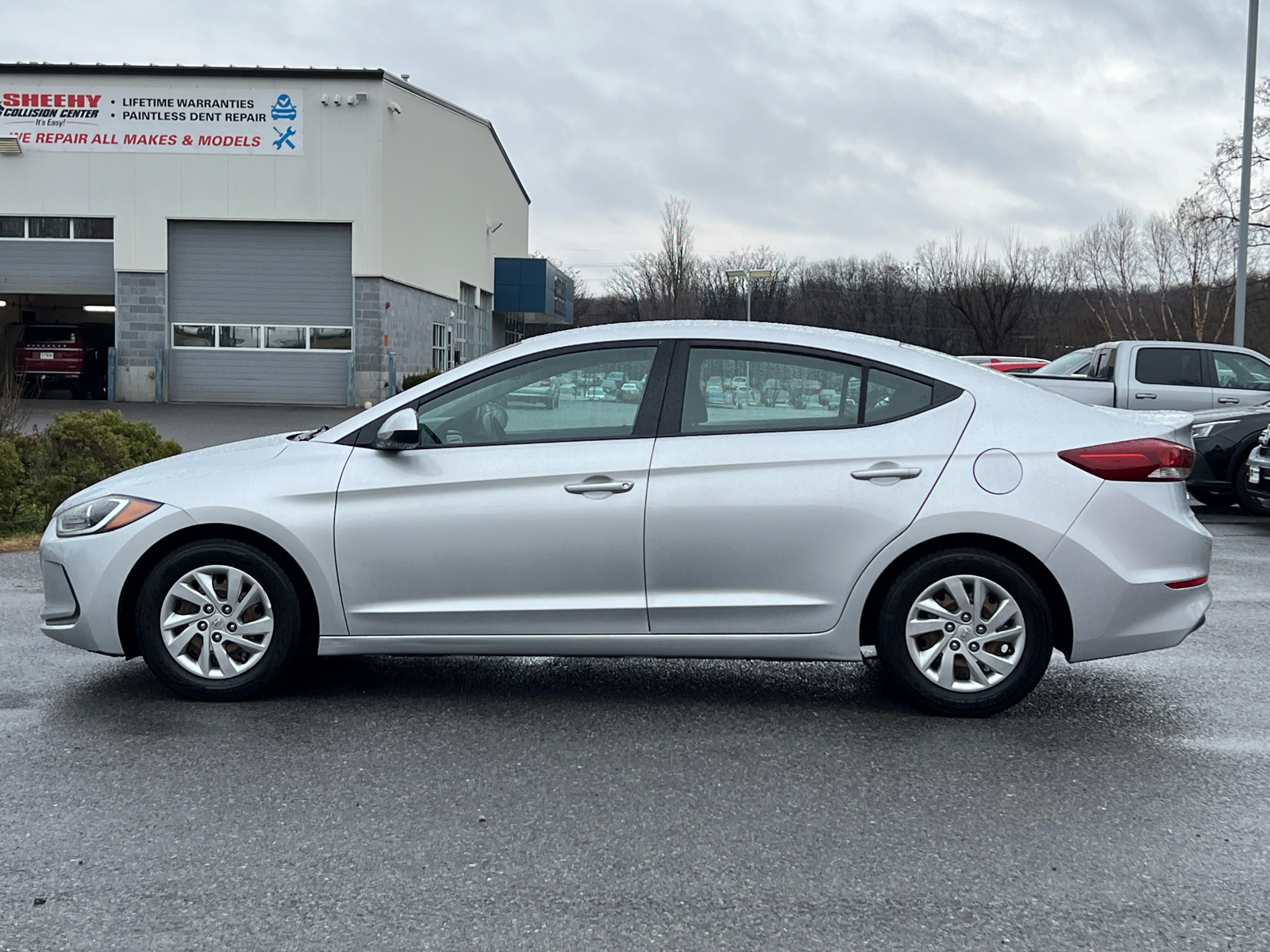 2018 Hyundai Elantra SE 3