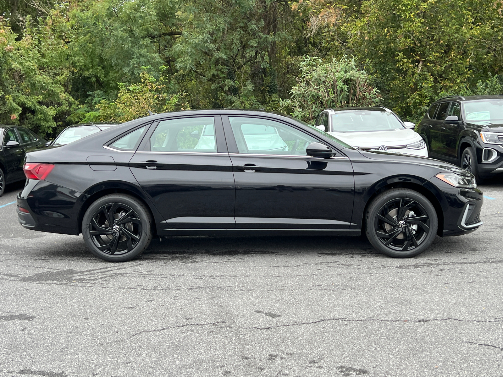 2025 Volkswagen Jetta 1.5T SE 2