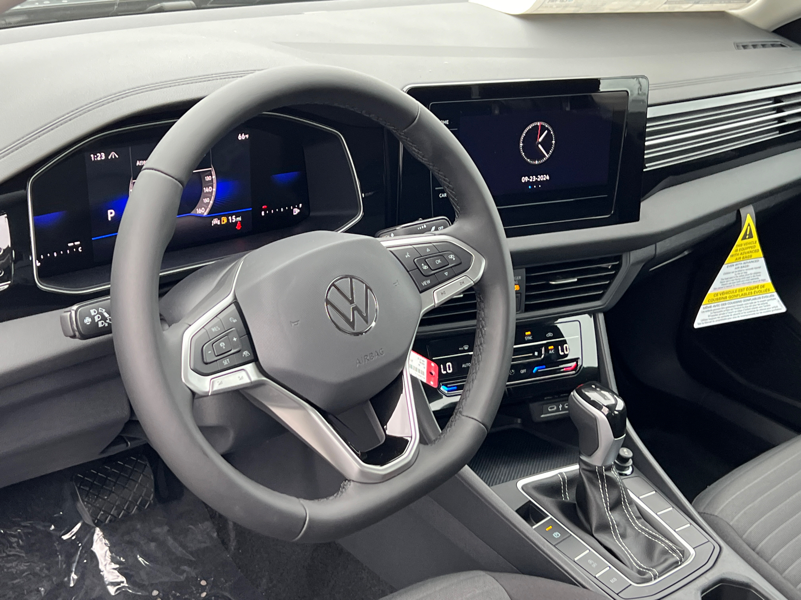 2025 Volkswagen Jetta 1.5T S 10