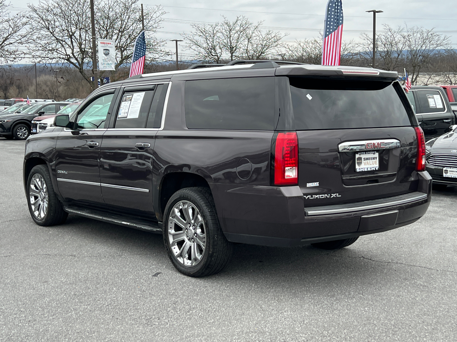 2015 GMC Yukon XL Denali 4