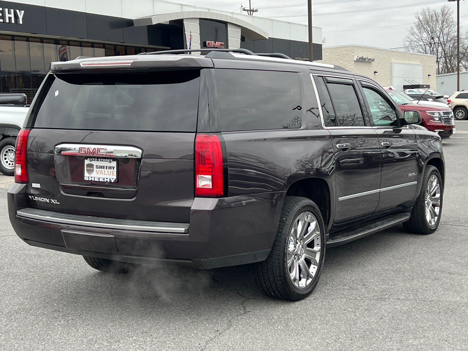 2015 GMC Yukon XL Denali 5