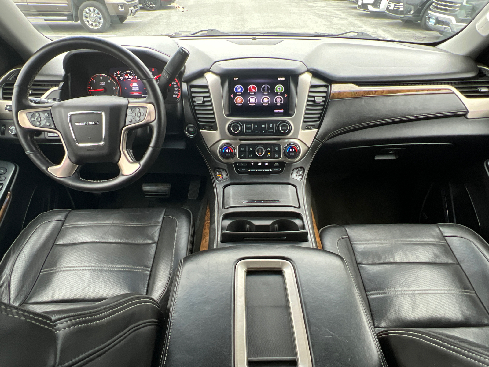 2015 GMC Yukon XL Denali 21