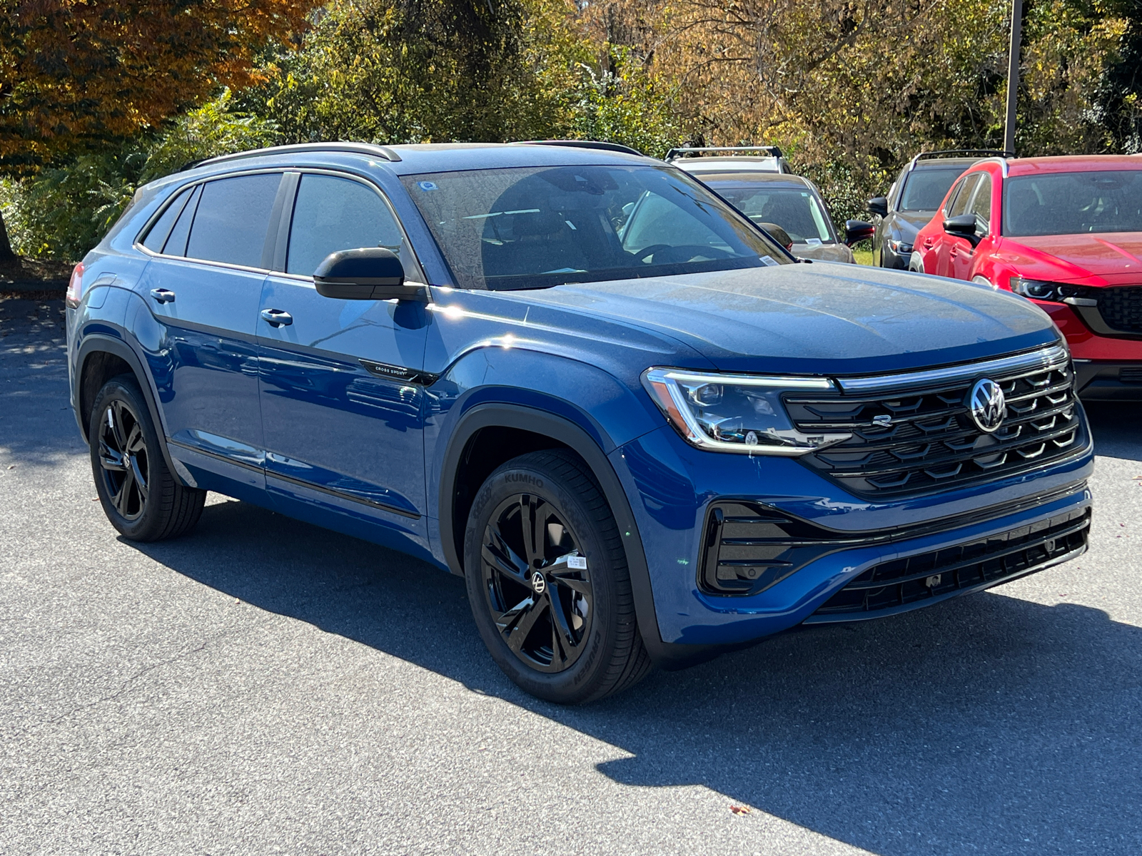 2025 Volkswagen Atlas Cross Sport 2.0T SEL R-Line 1