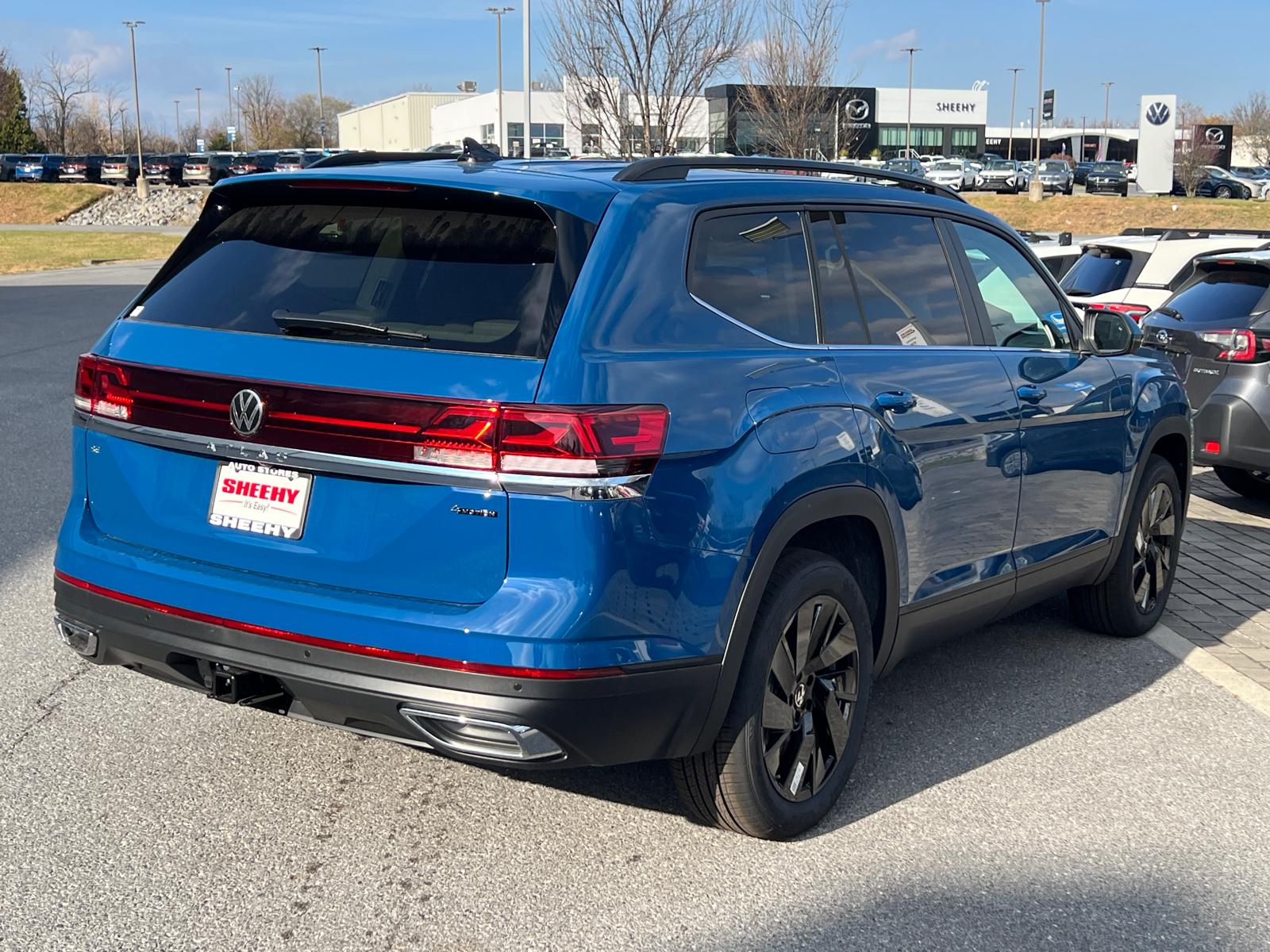 2025 Volkswagen Atlas 2.0T SE w/Technology 3