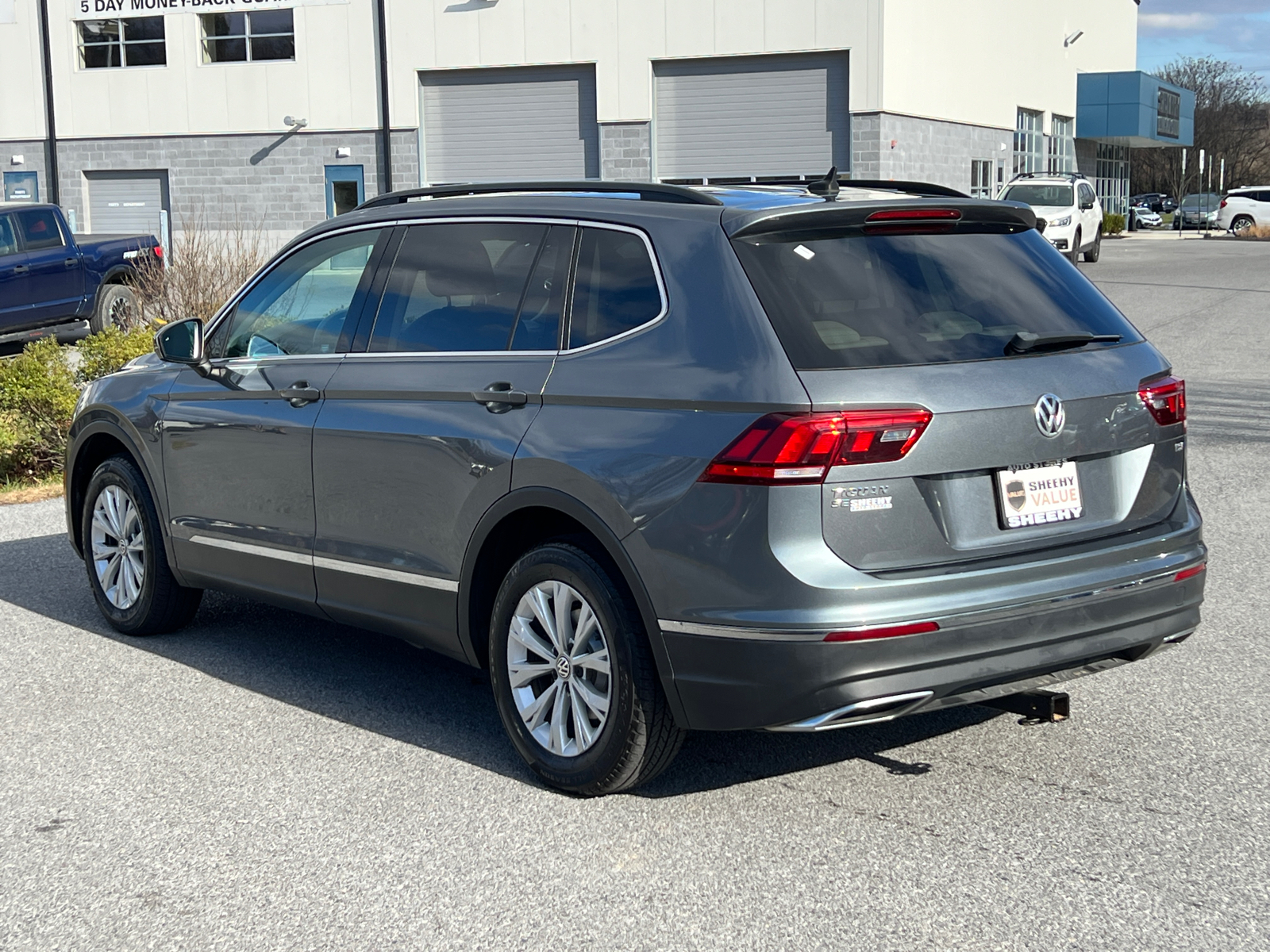 2018 Volkswagen Tiguan 2.0T SE 4