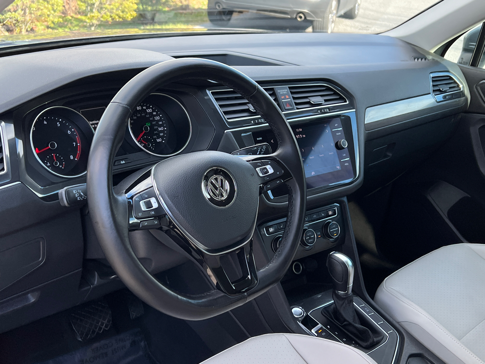 2018 Volkswagen Tiguan 2.0T SE 21