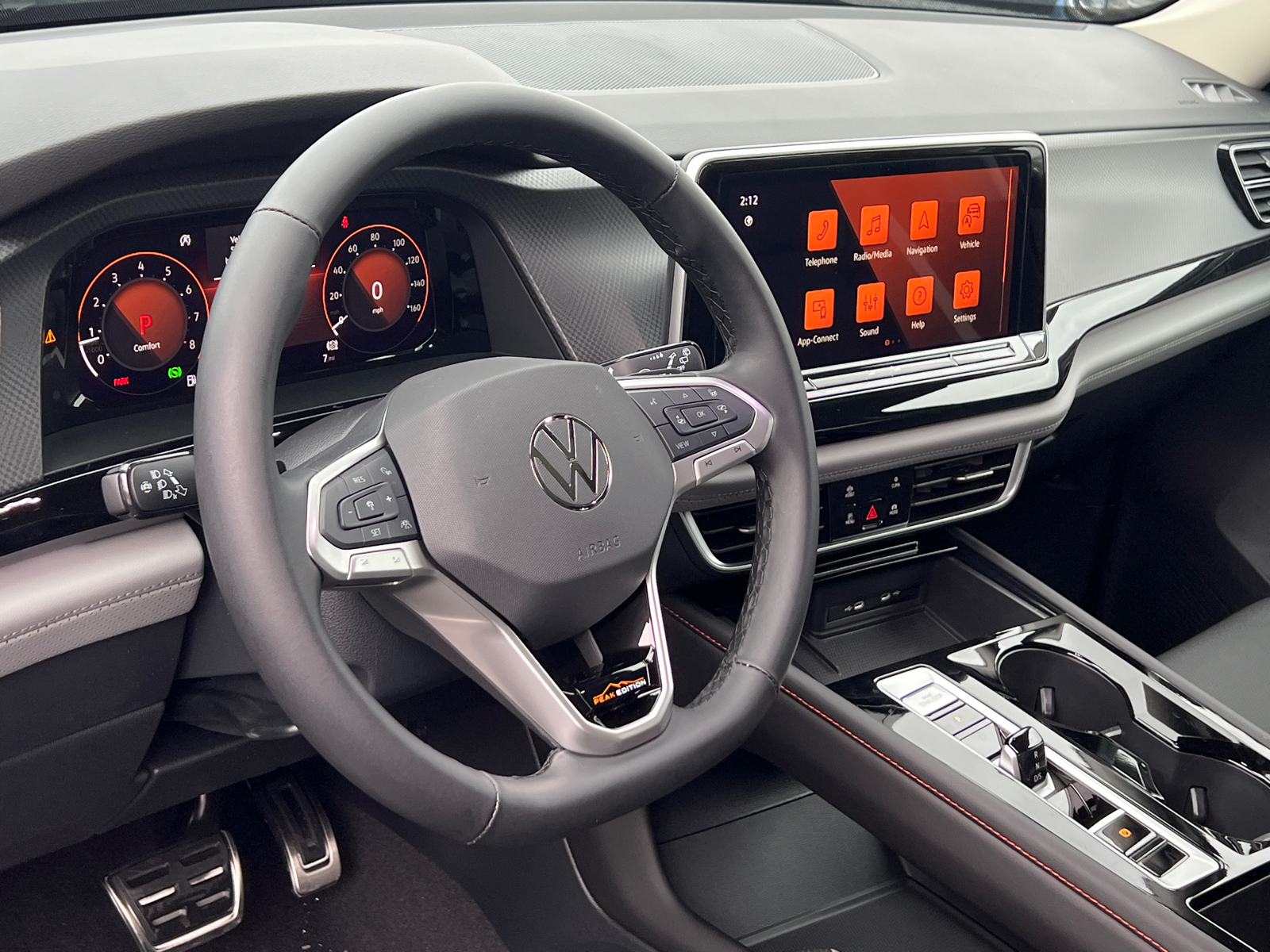 2025 Volkswagen Atlas  11