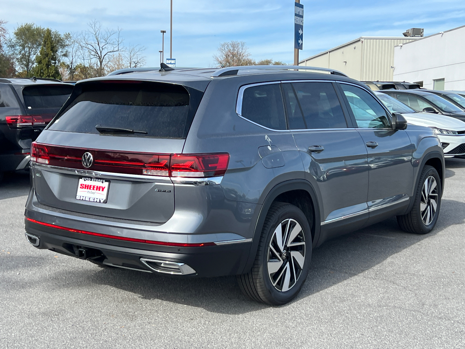 2025 Volkswagen Atlas 2.0T SEL 3