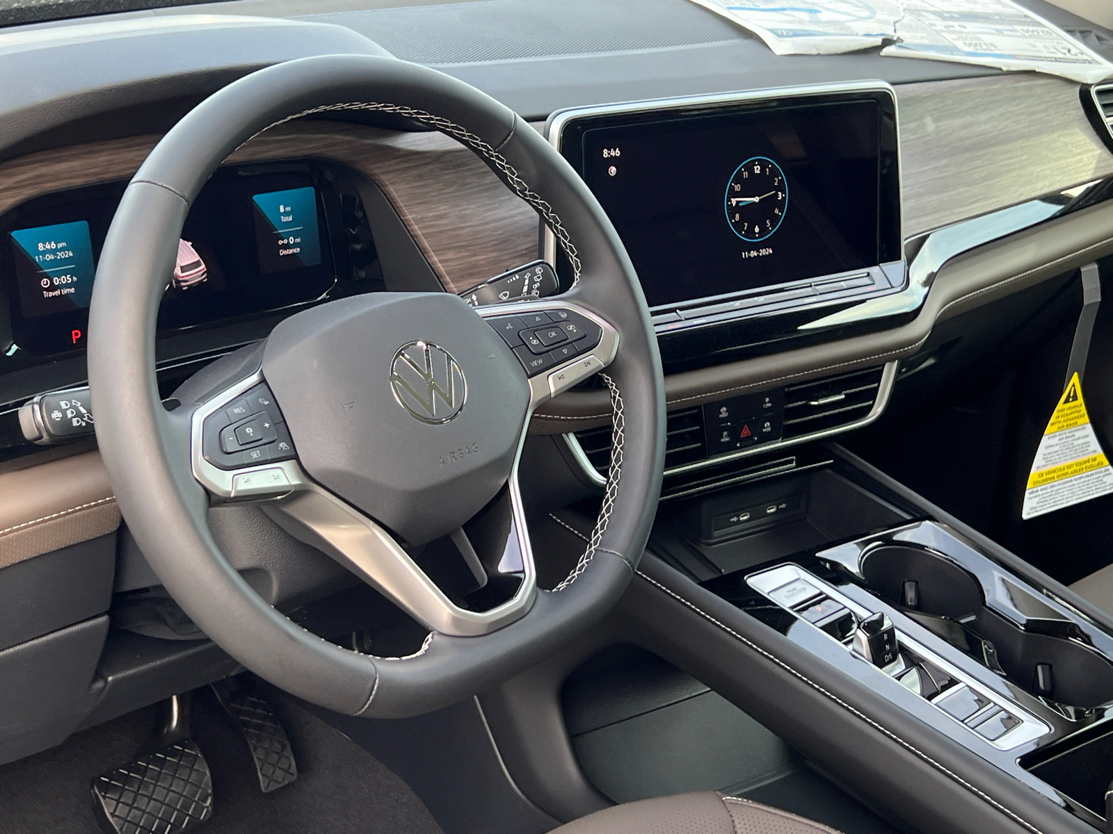 2025 Volkswagen Atlas 2.0T SEL 12