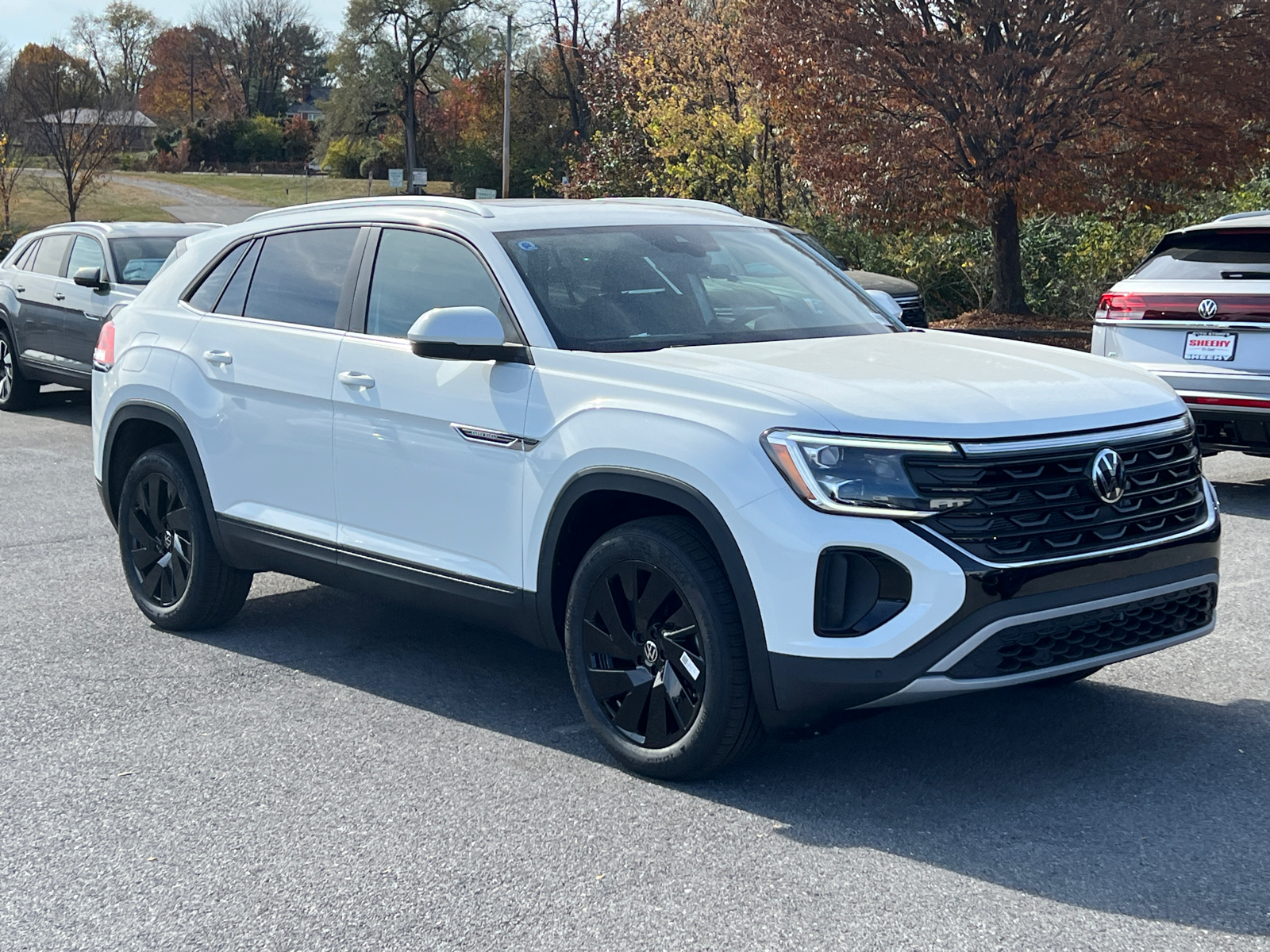 2025 Volkswagen Atlas Cross Sport 2.0T SE w/Technology 1