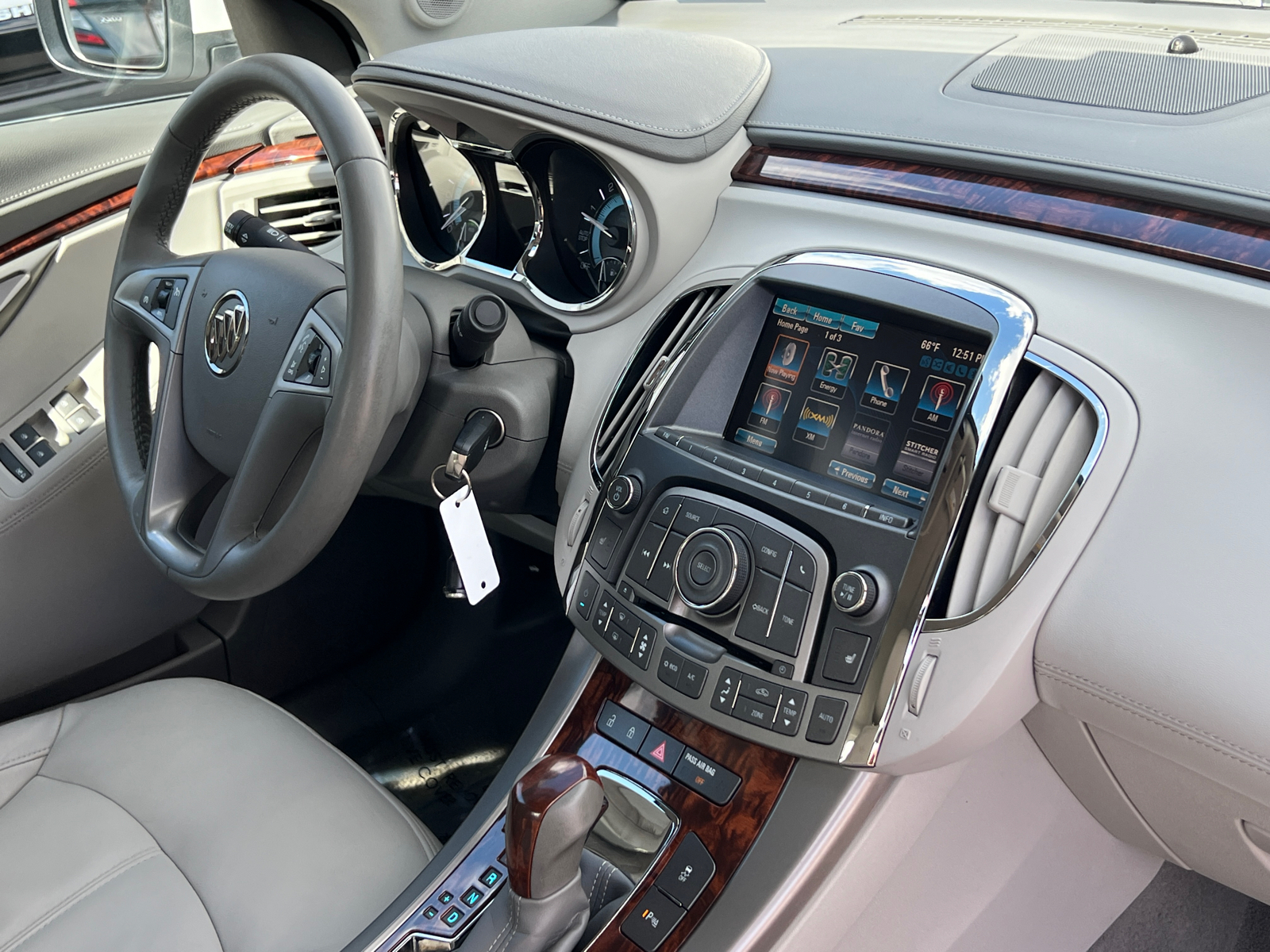 2013 Buick LaCrosse Leather Group 10