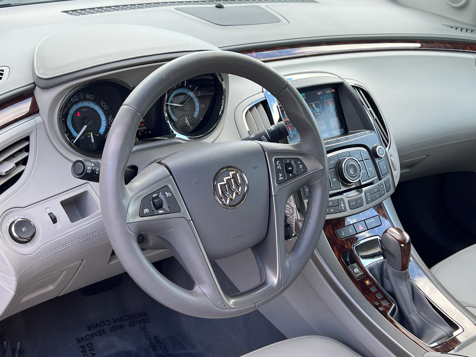 2013 Buick LaCrosse Leather Group 19