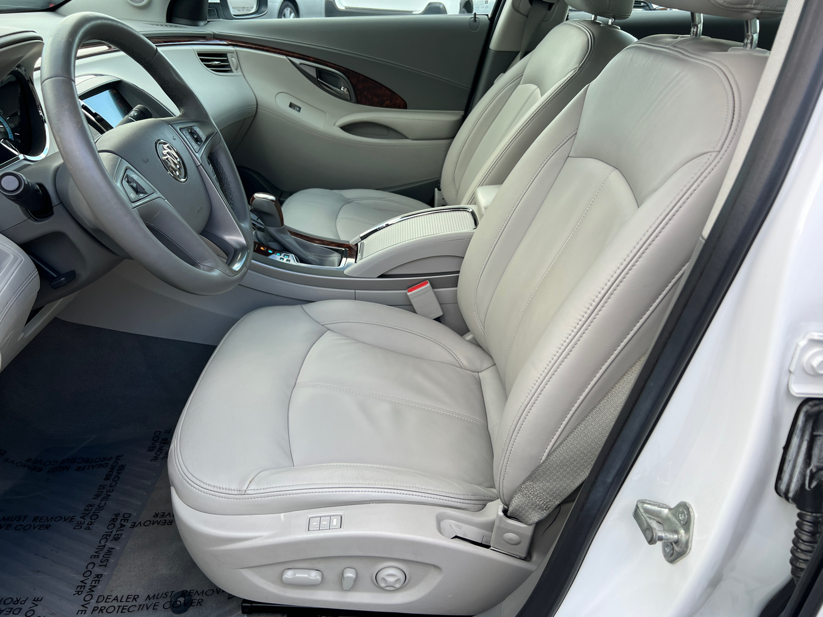 2013 Buick LaCrosse Leather Group 21