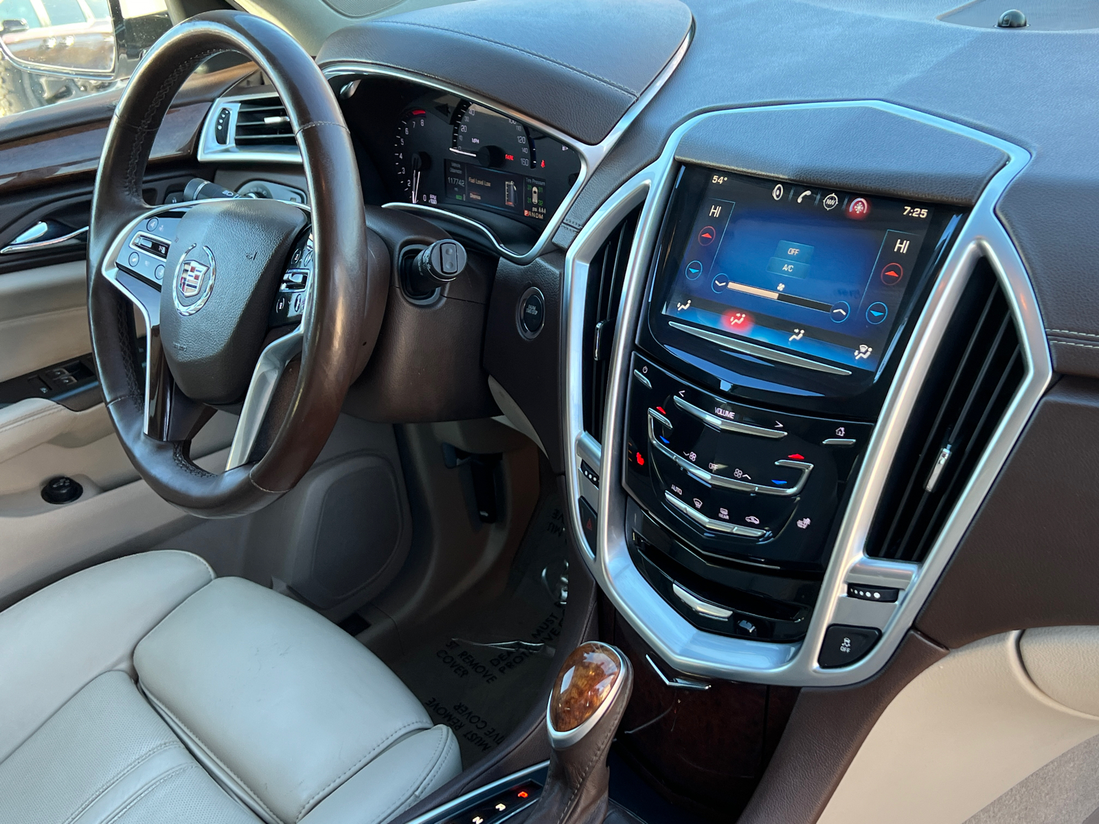 2016 Cadillac SRX Luxury 10