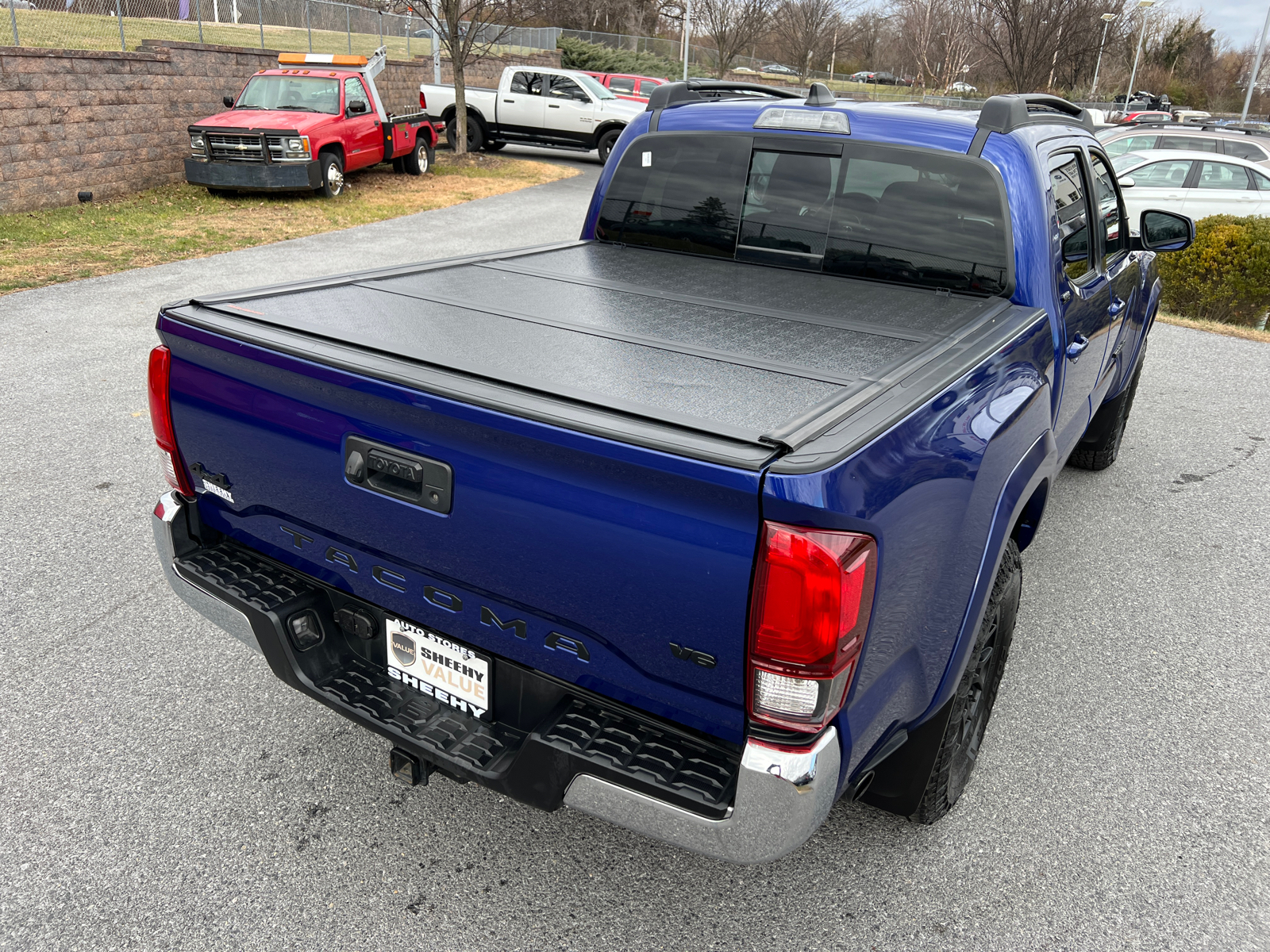 2022 Toyota Tacoma SR5 16