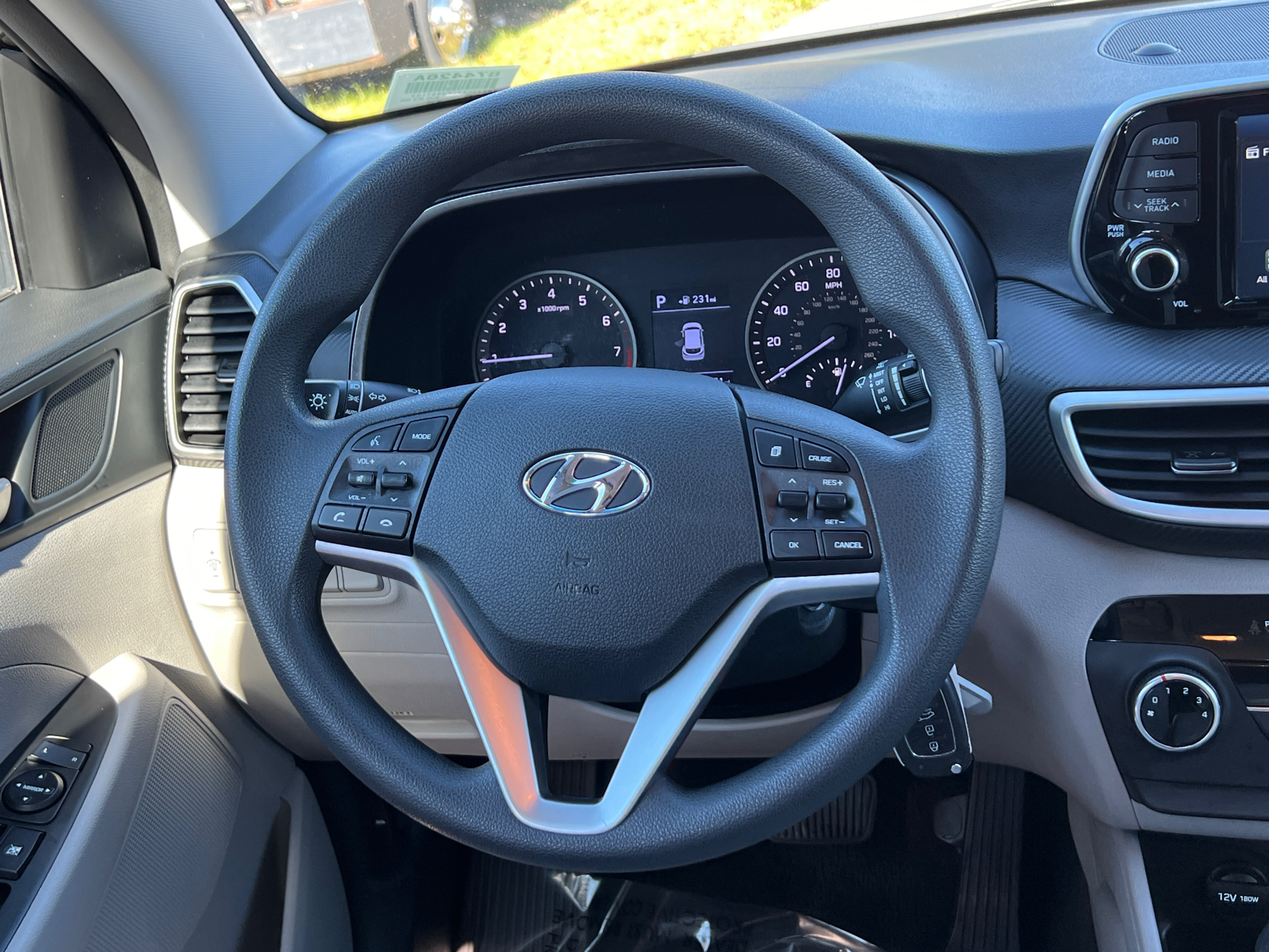 2019 Hyundai Tucson SE 17