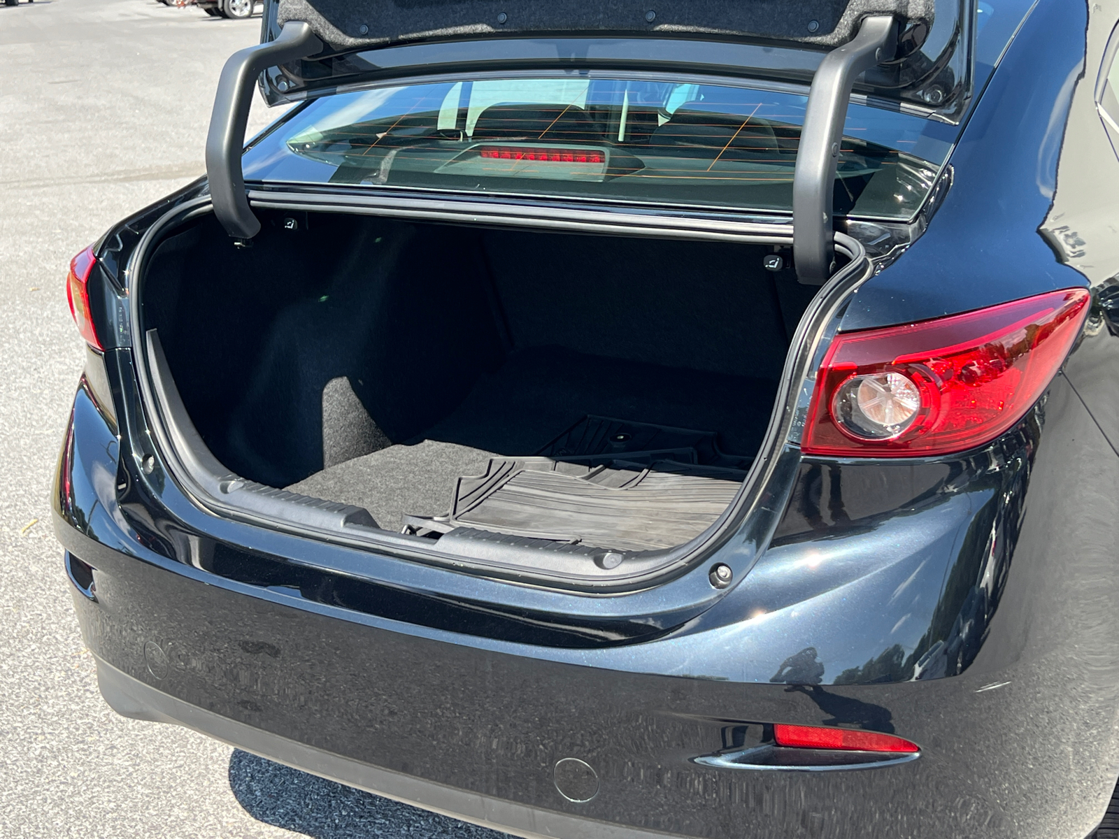 2018 Mazda Mazda3 Touring 14