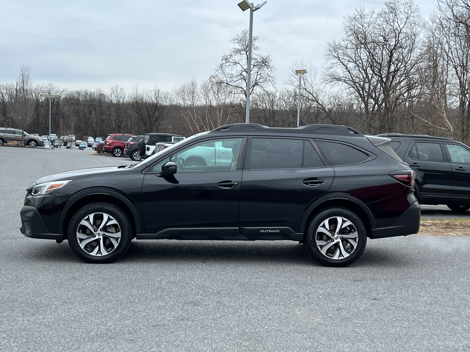 2022 Subaru Outback Limited 3