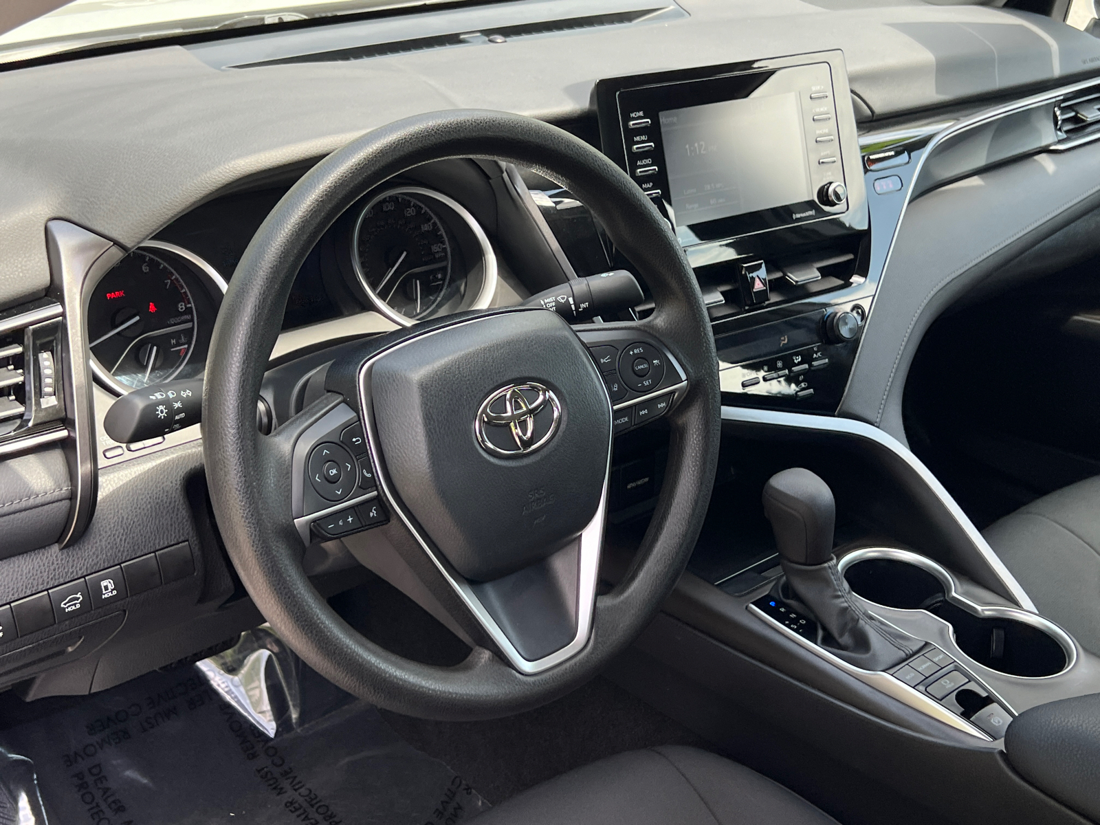 2023 Toyota Camry LE 18