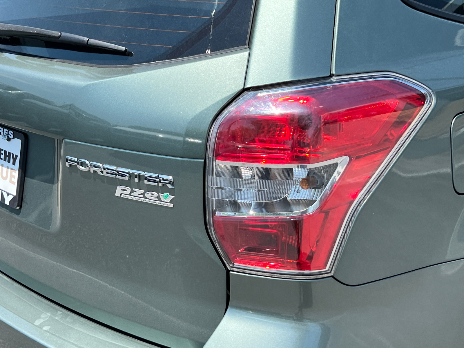 2015 Subaru Forester 2.5i 6