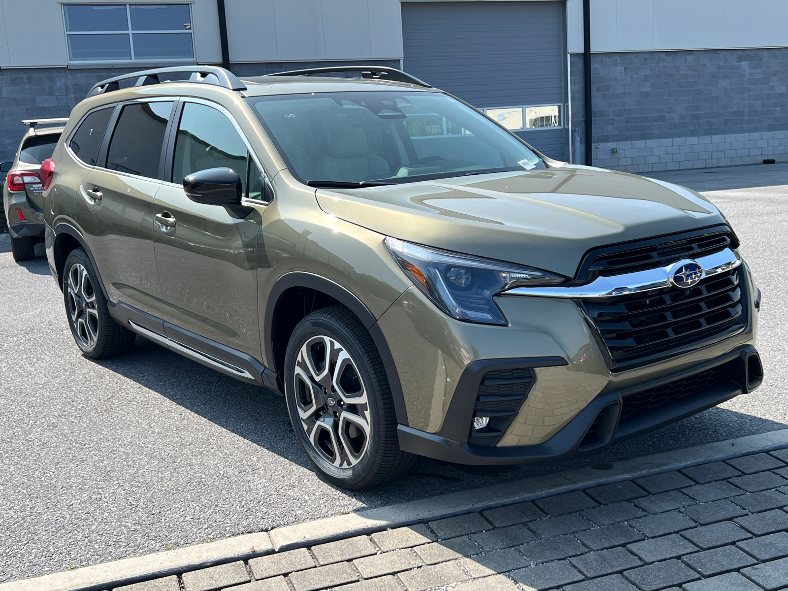 2024 Subaru Ascent Limited 1