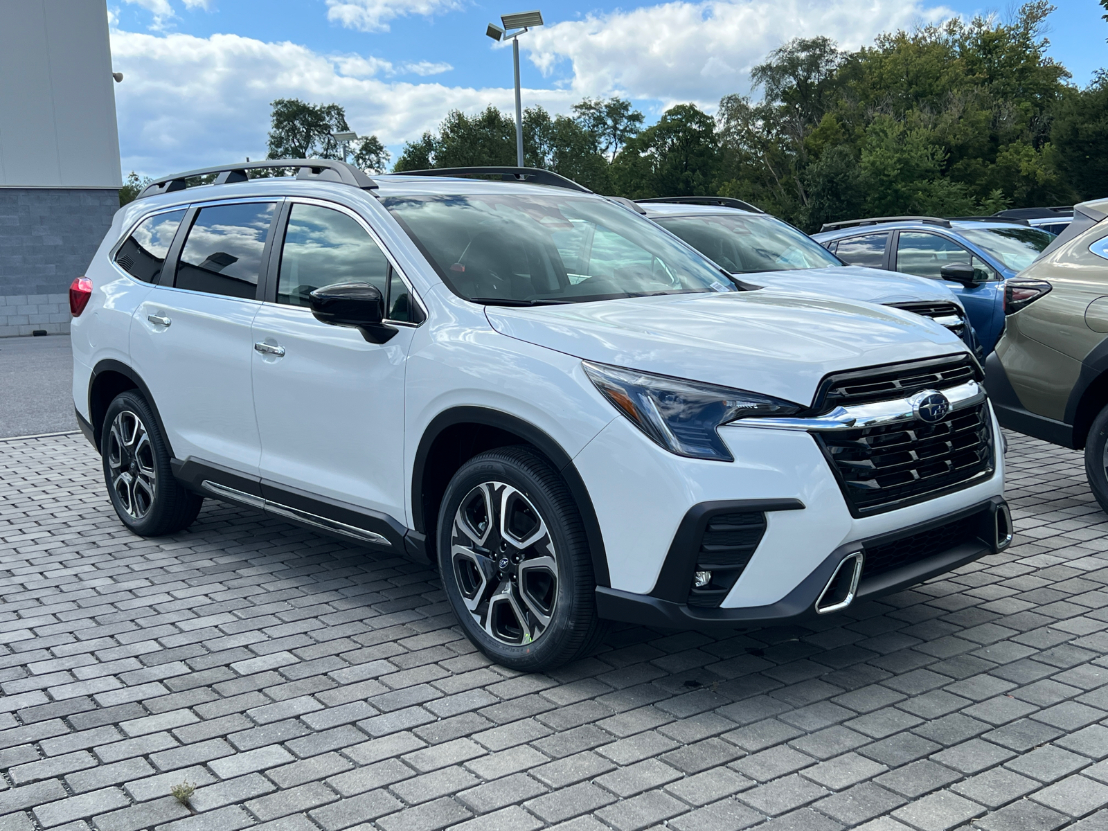 2024 Subaru Ascent Touring 1