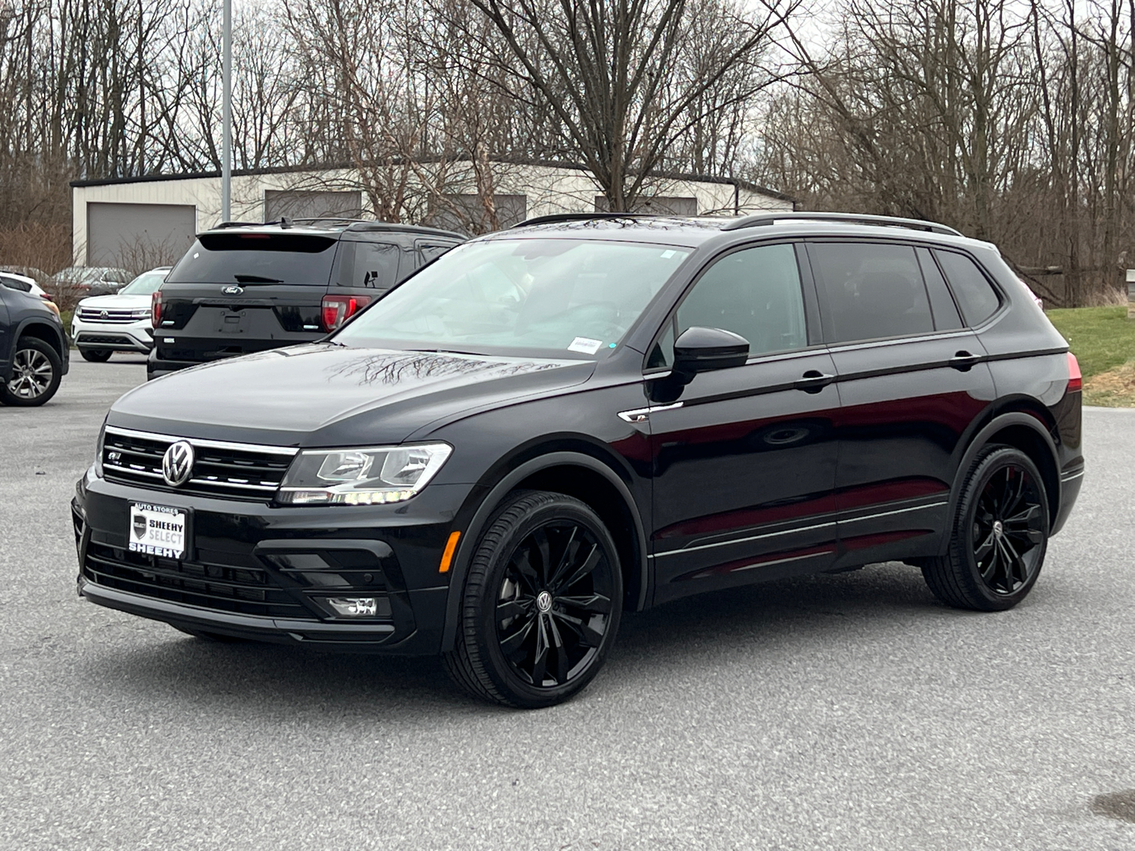 2021 Volkswagen Tiguan 2.0T SE R-Line Black 2