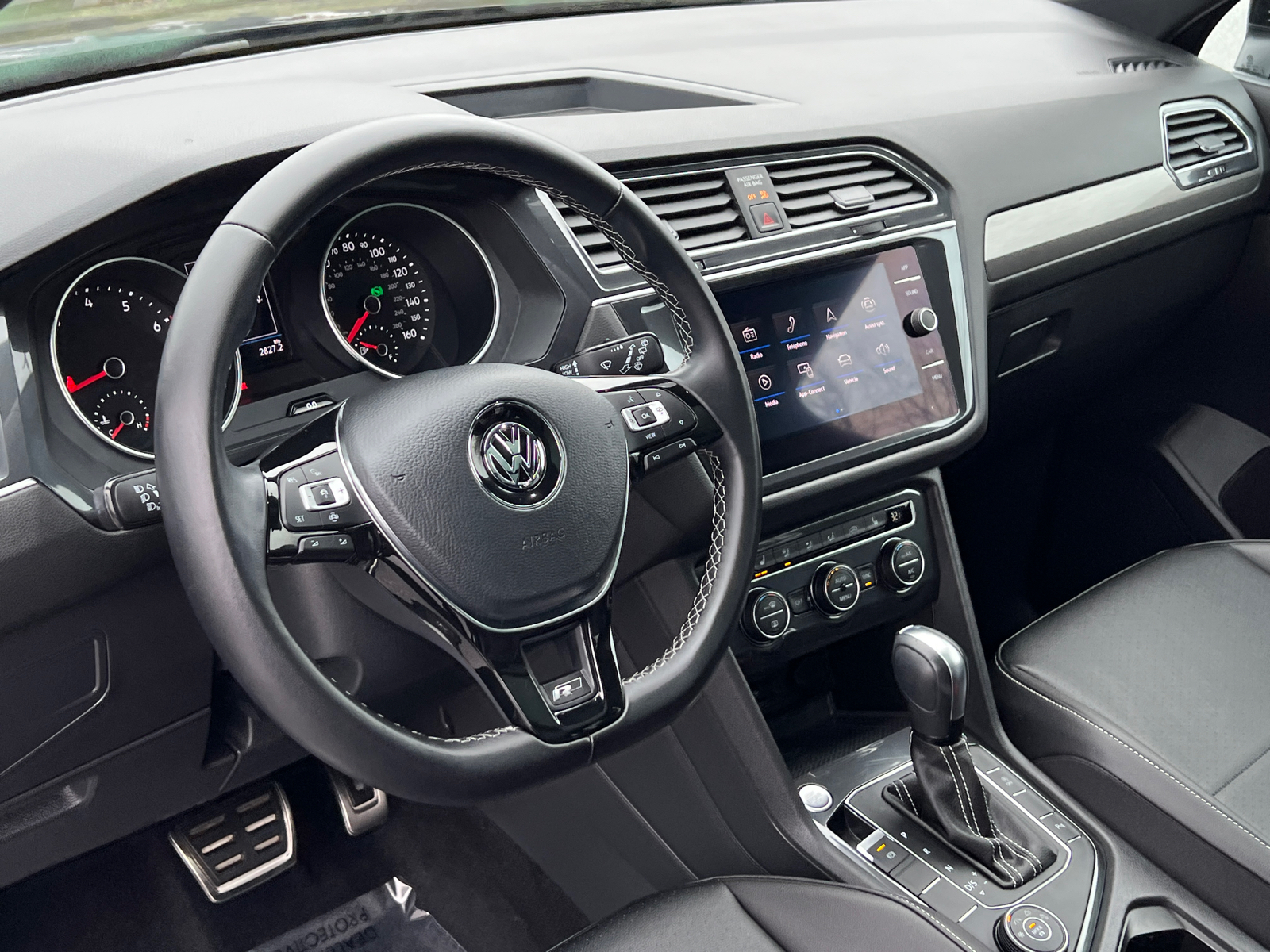 2021 Volkswagen Tiguan 2.0T SE R-Line Black 20