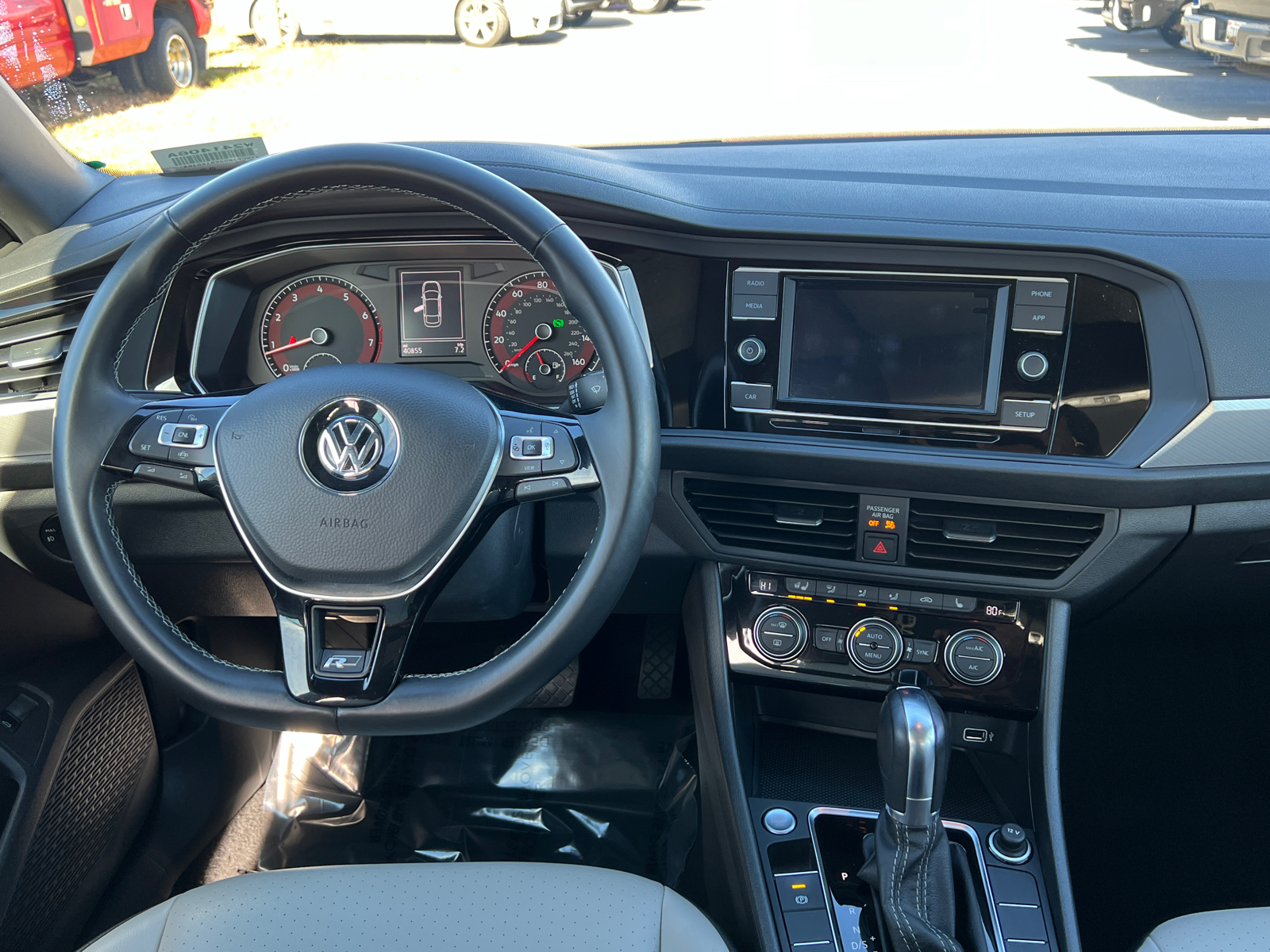 2019 Volkswagen Jetta R-Line 18