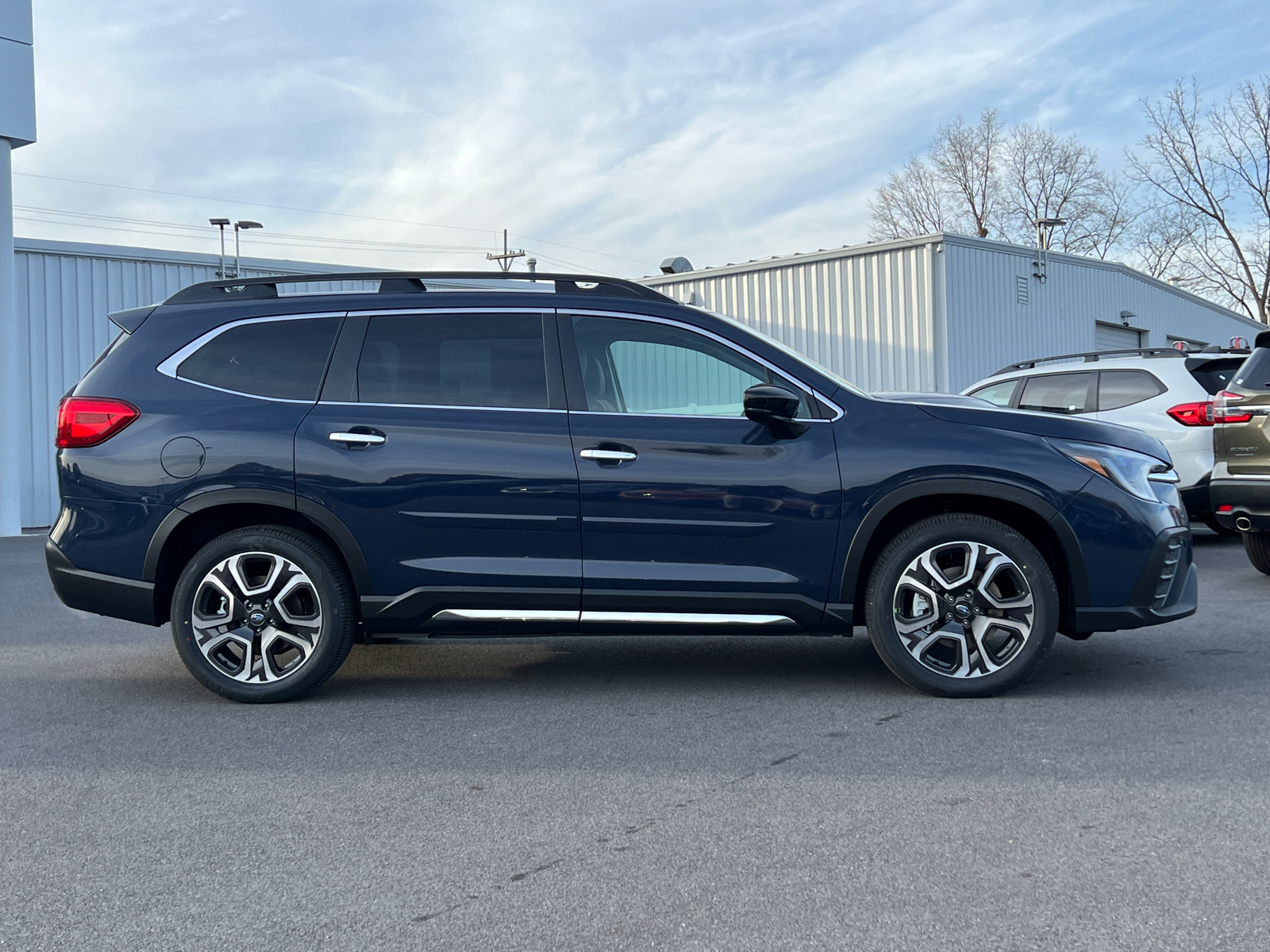 2024 Subaru Ascent Touring 2