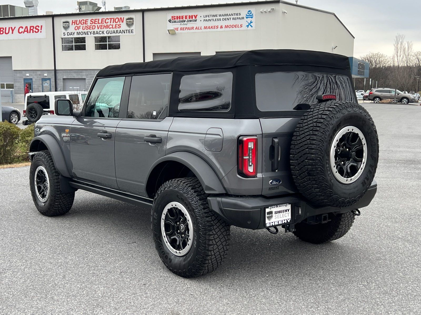 2022 Ford Bronco Badlands 4