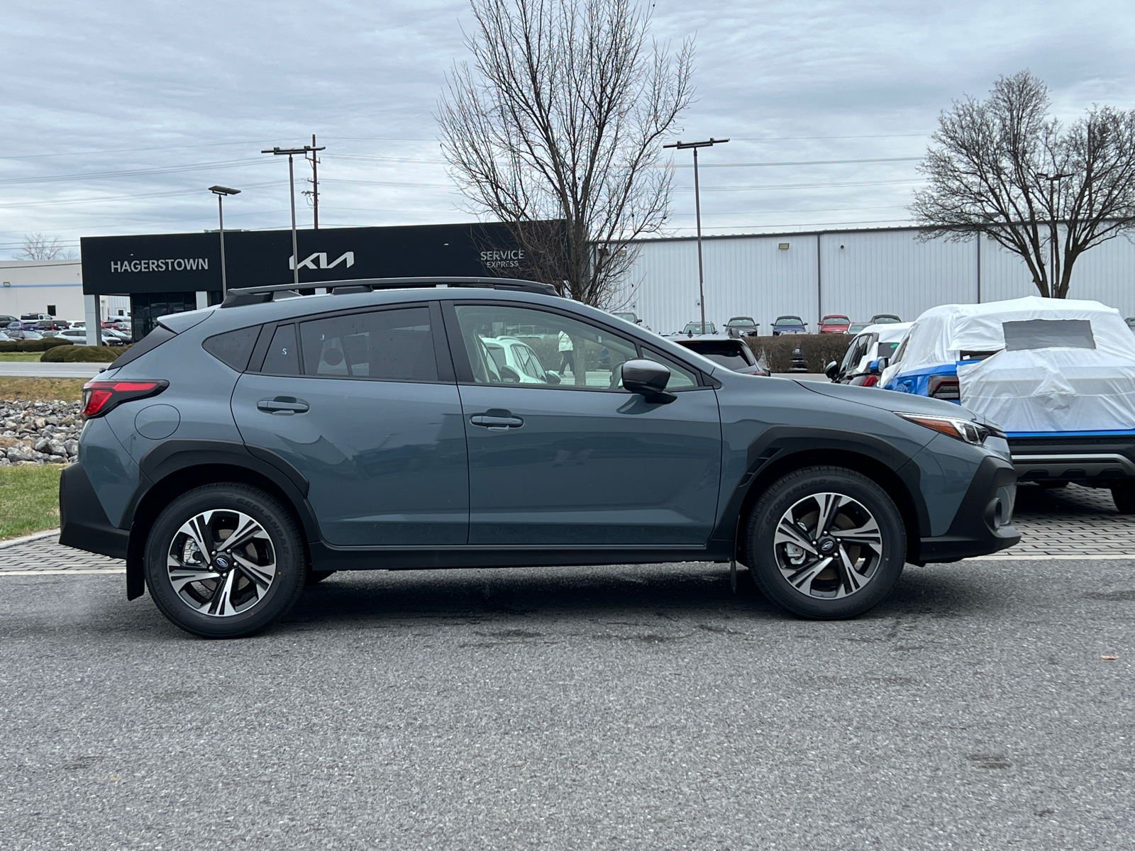 2024 Subaru Crosstrek Premium 2