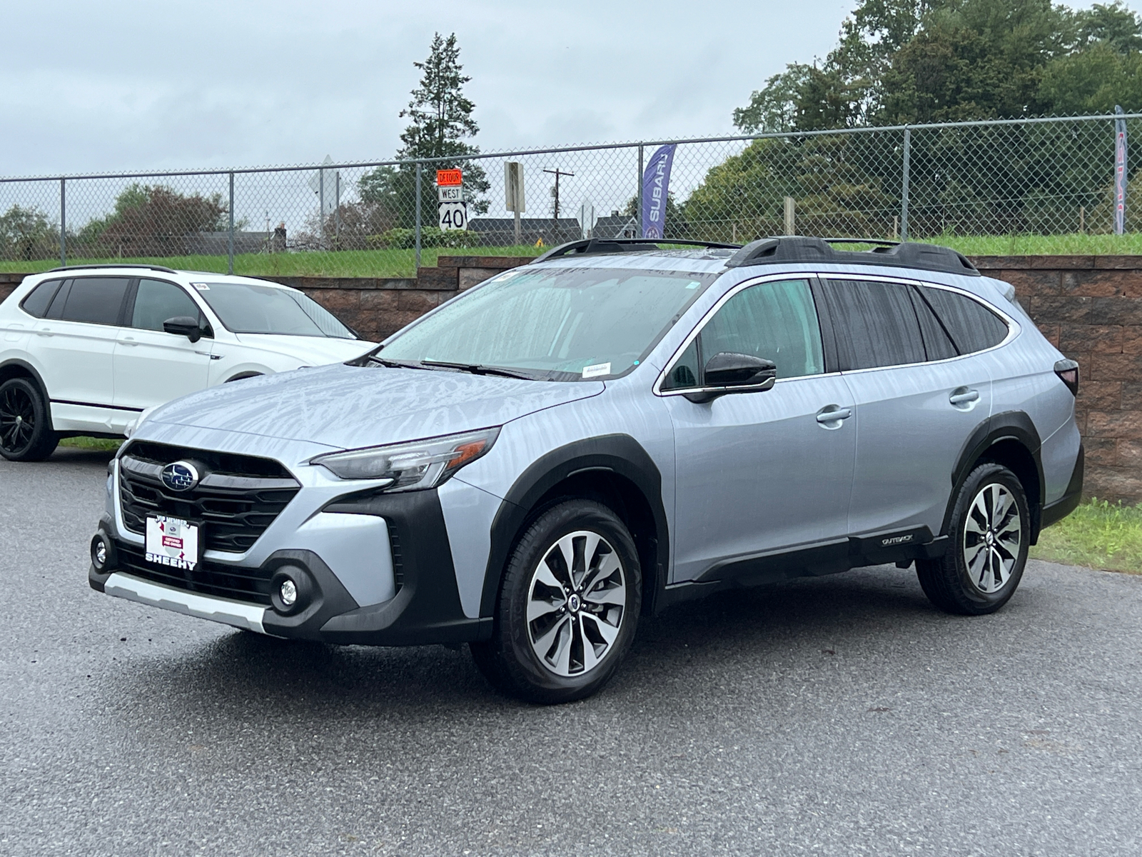 2024 Subaru Outback Limited XT 2