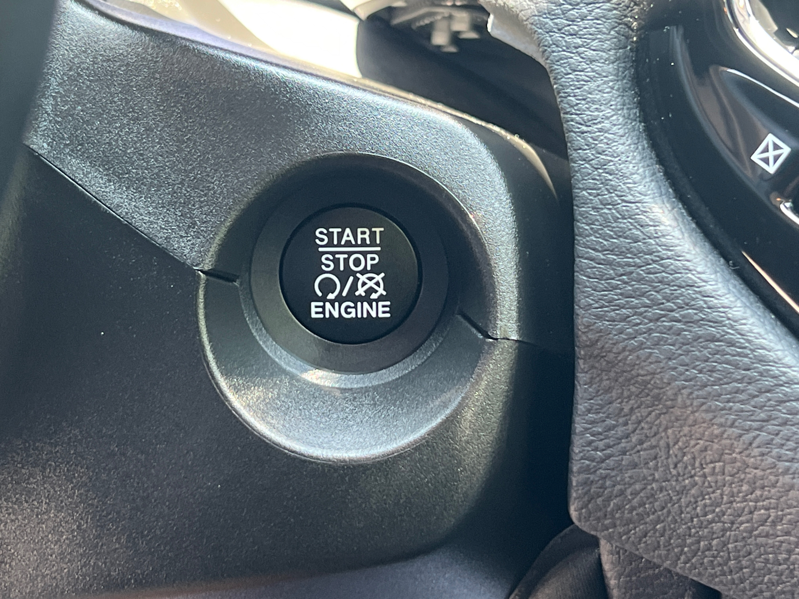2020 Jeep Compass Latitude 31