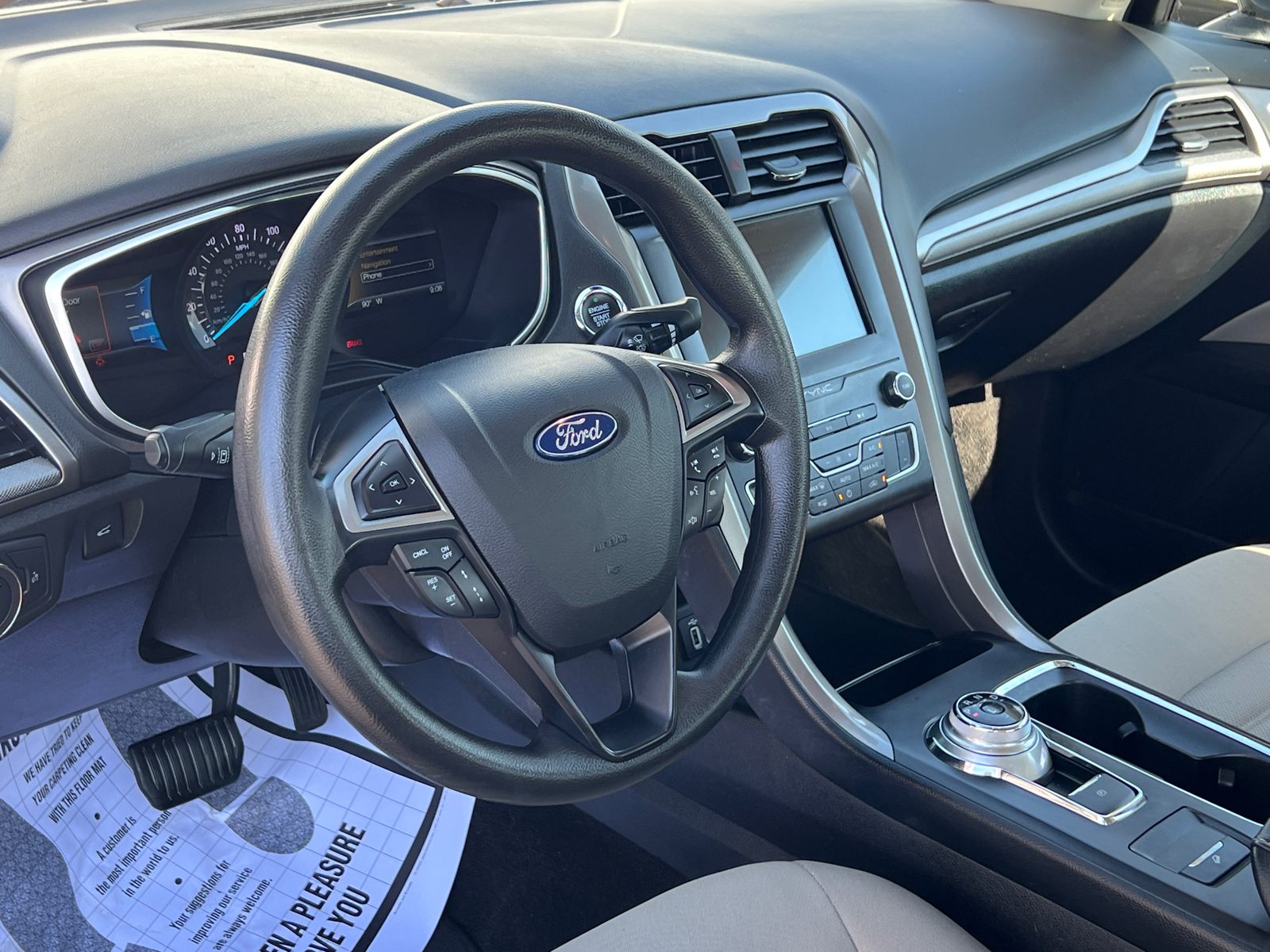 2019 Ford Fusion S 19