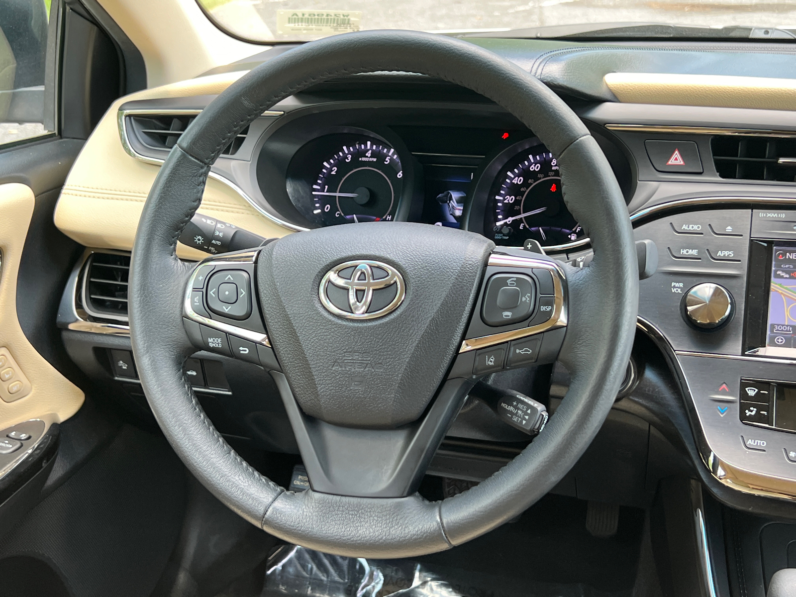 2017 Toyota Avalon XLE Premium 18